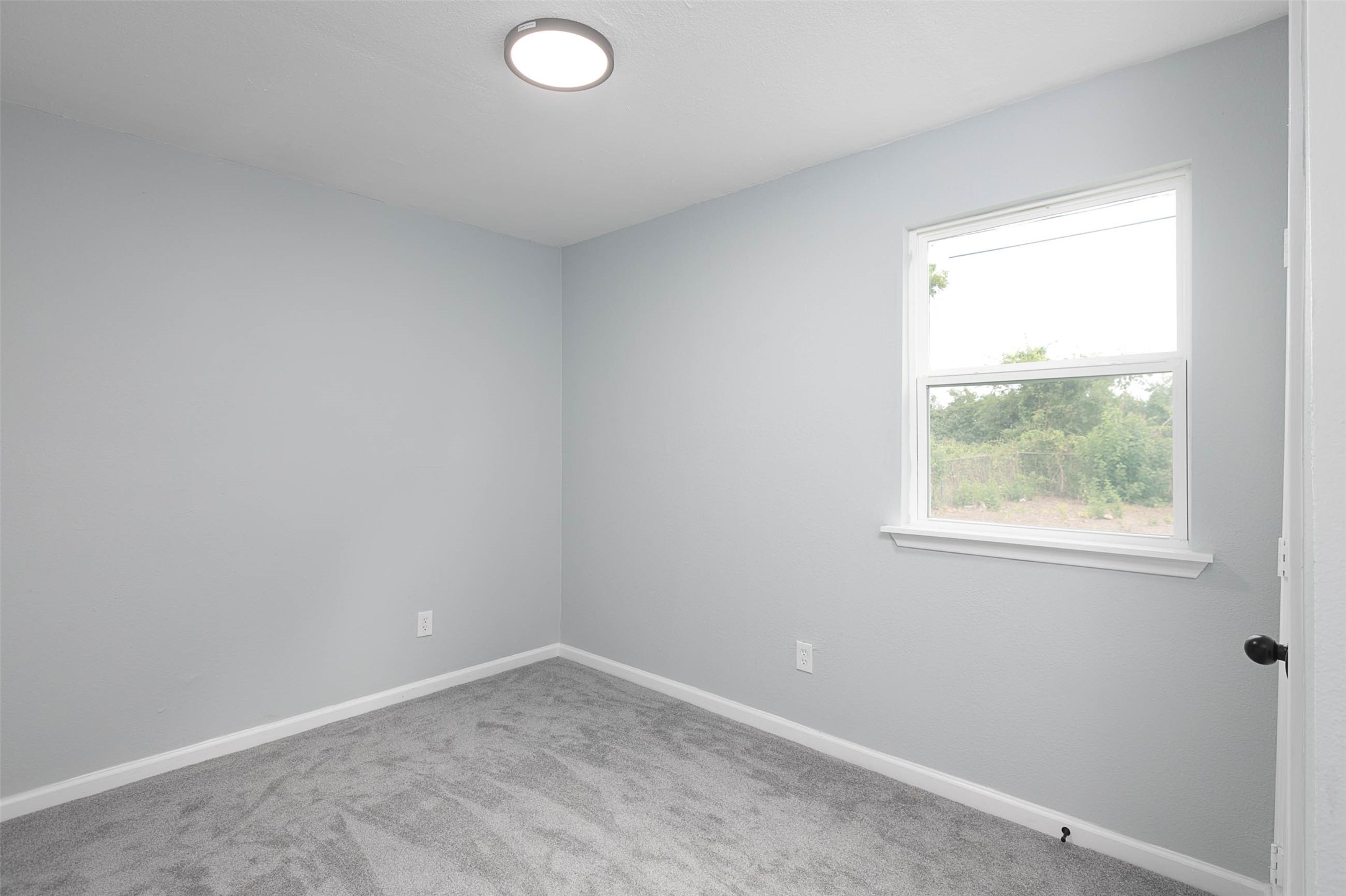 3205 Stallings Drive Property Photo 9