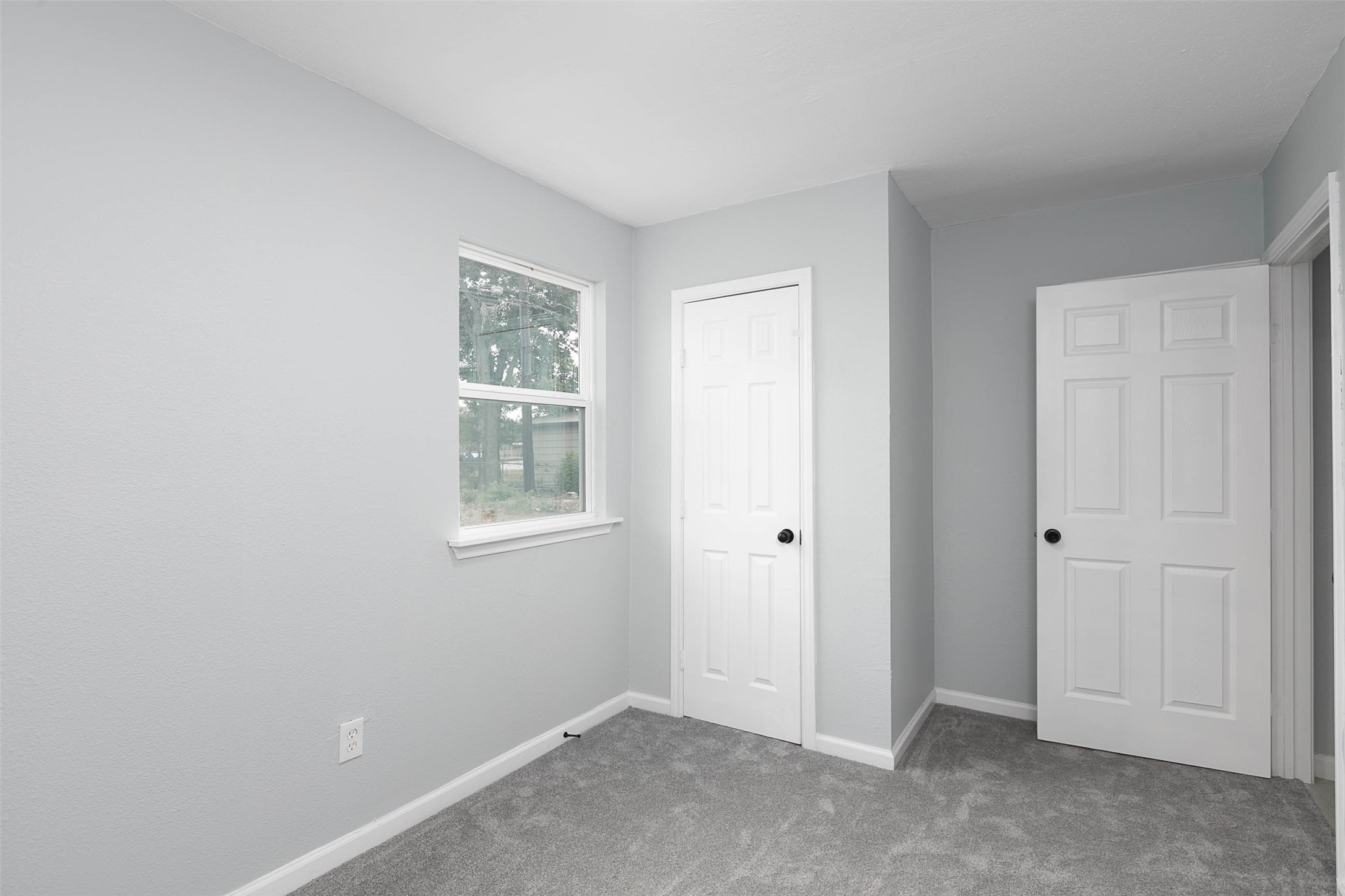 3205 Stallings Drive Property Photo 10