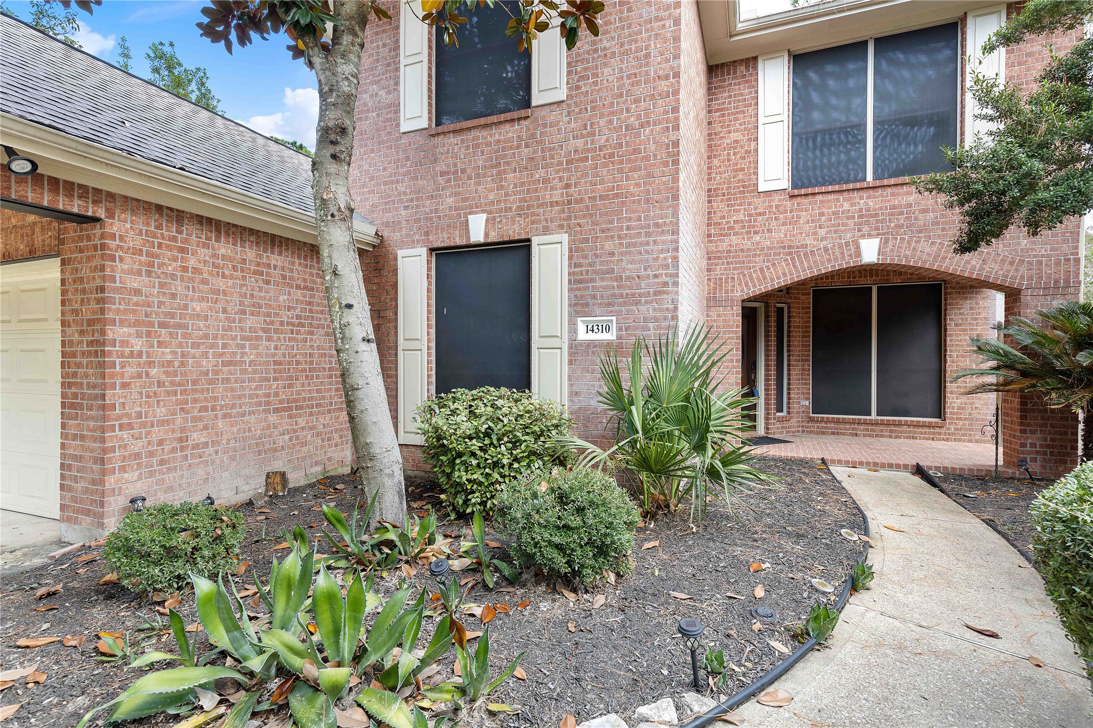 14310 Rosehill Estates Lane Property Photo 3
