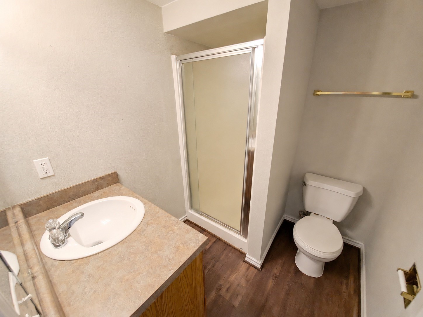 24015 Strong Pine Drive Drive B Property Photo 5