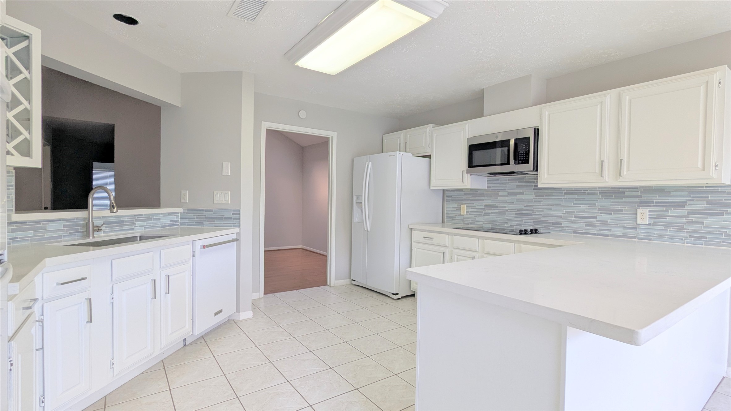 12639 Ashford Hills Drive Property Photo 5