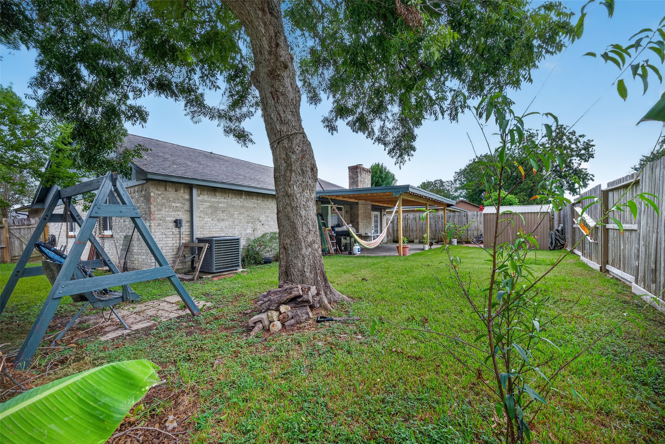 1315 Holbech Lane Property Photo 23