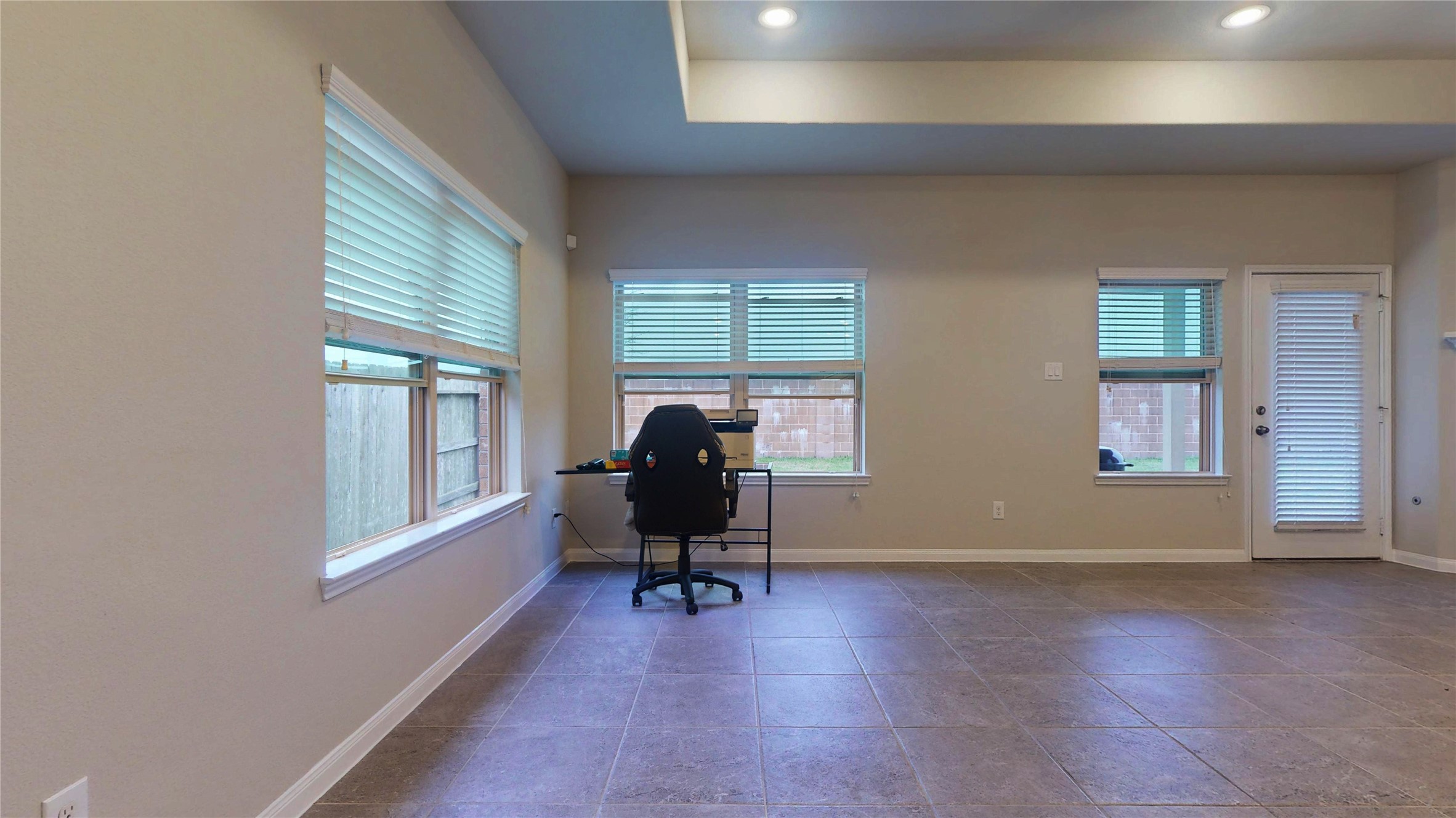 2327 Windy Sail Drive Property Photo 22