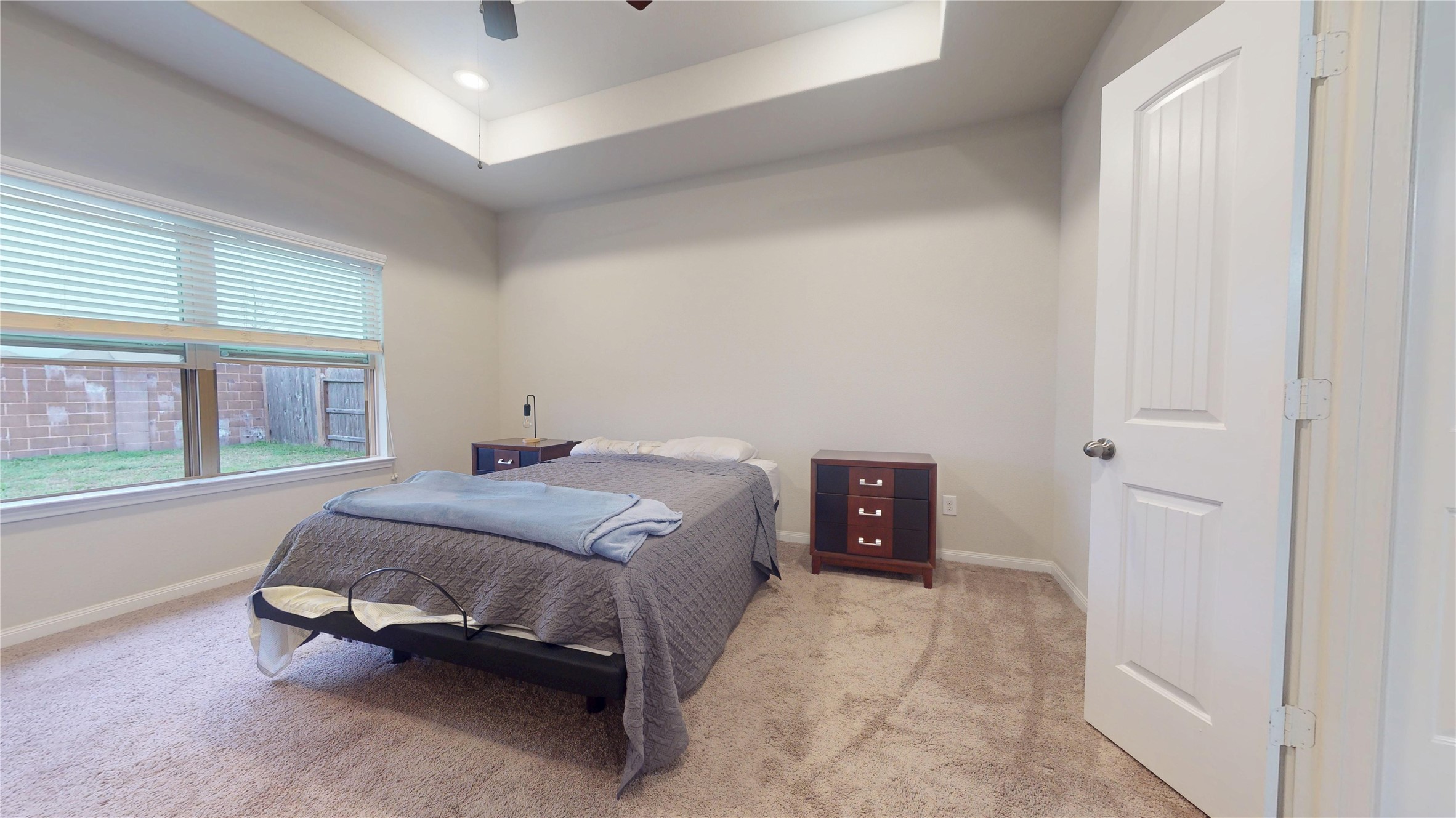 2327 Windy Sail Drive Property Photo 27