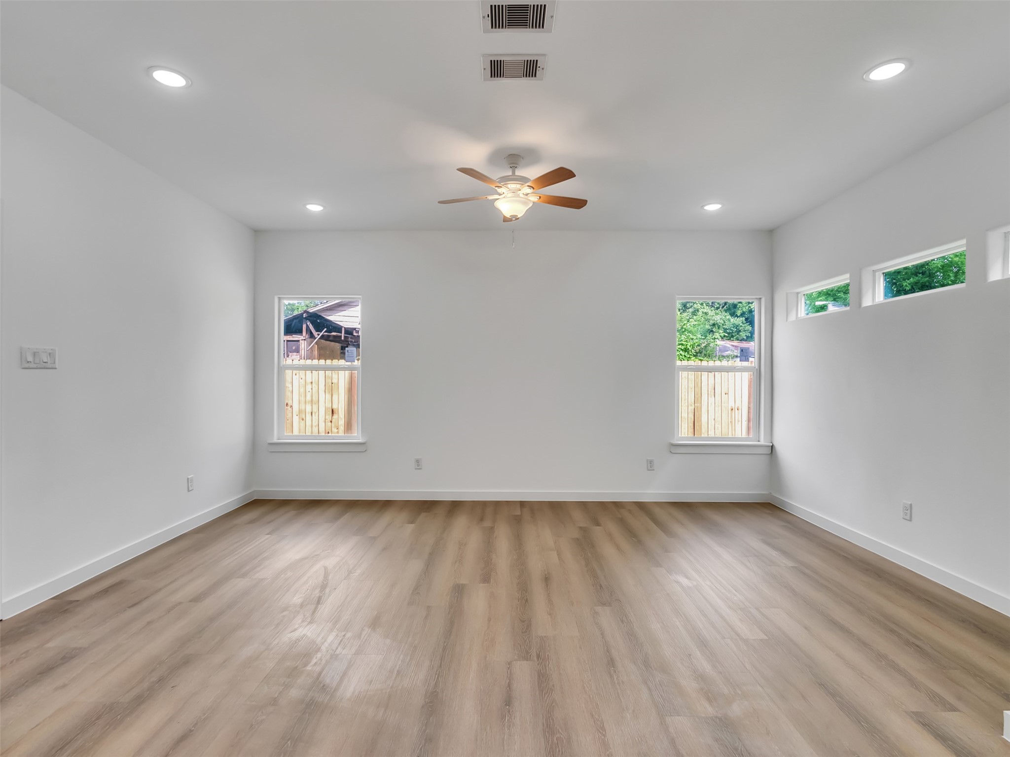 8102 Crestview Unit A/b Drive Property Photo 18