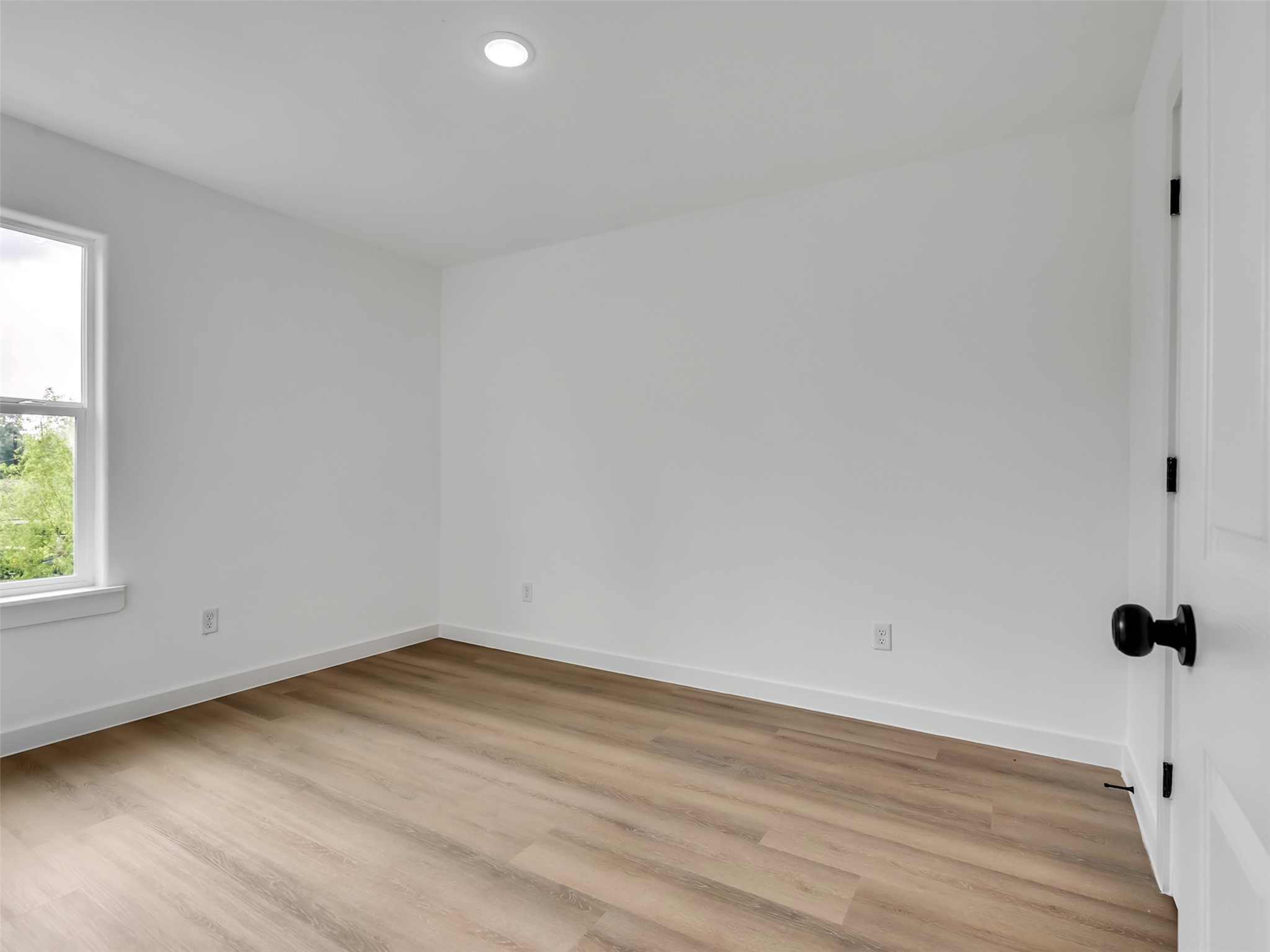 8102 Crestview Unit A/b Drive Property Photo 21