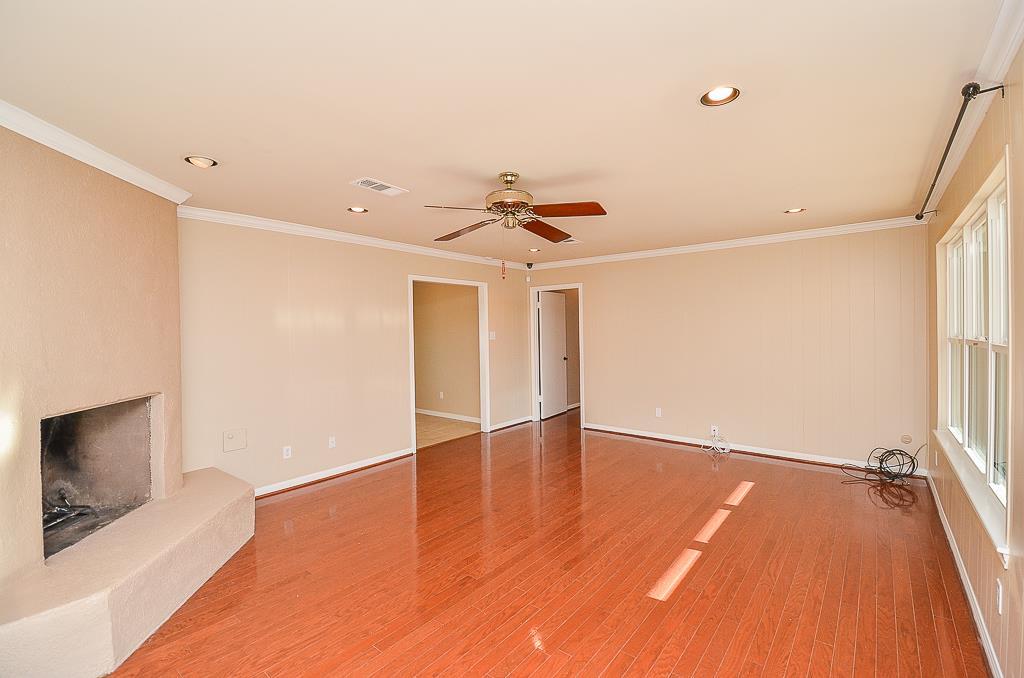 2815 Manila Lane Property Photo 9