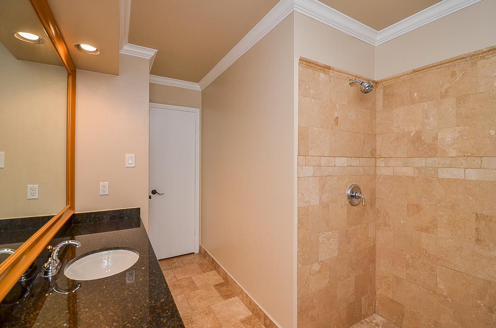2815 Manila Lane Property Photo 17