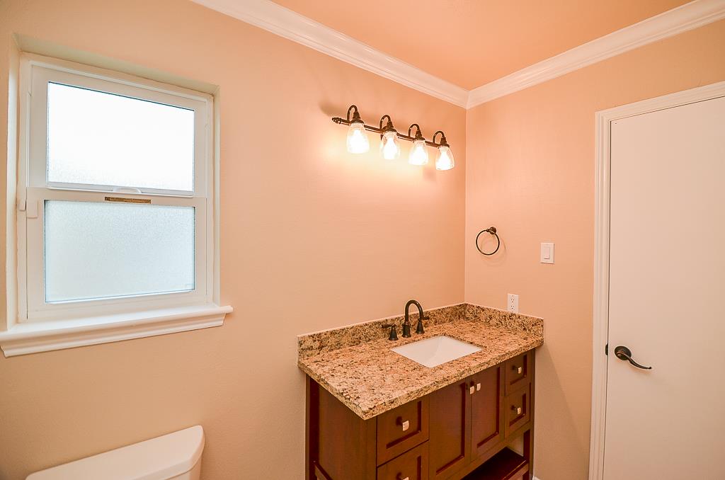 2815 Manila Lane Property Photo 23