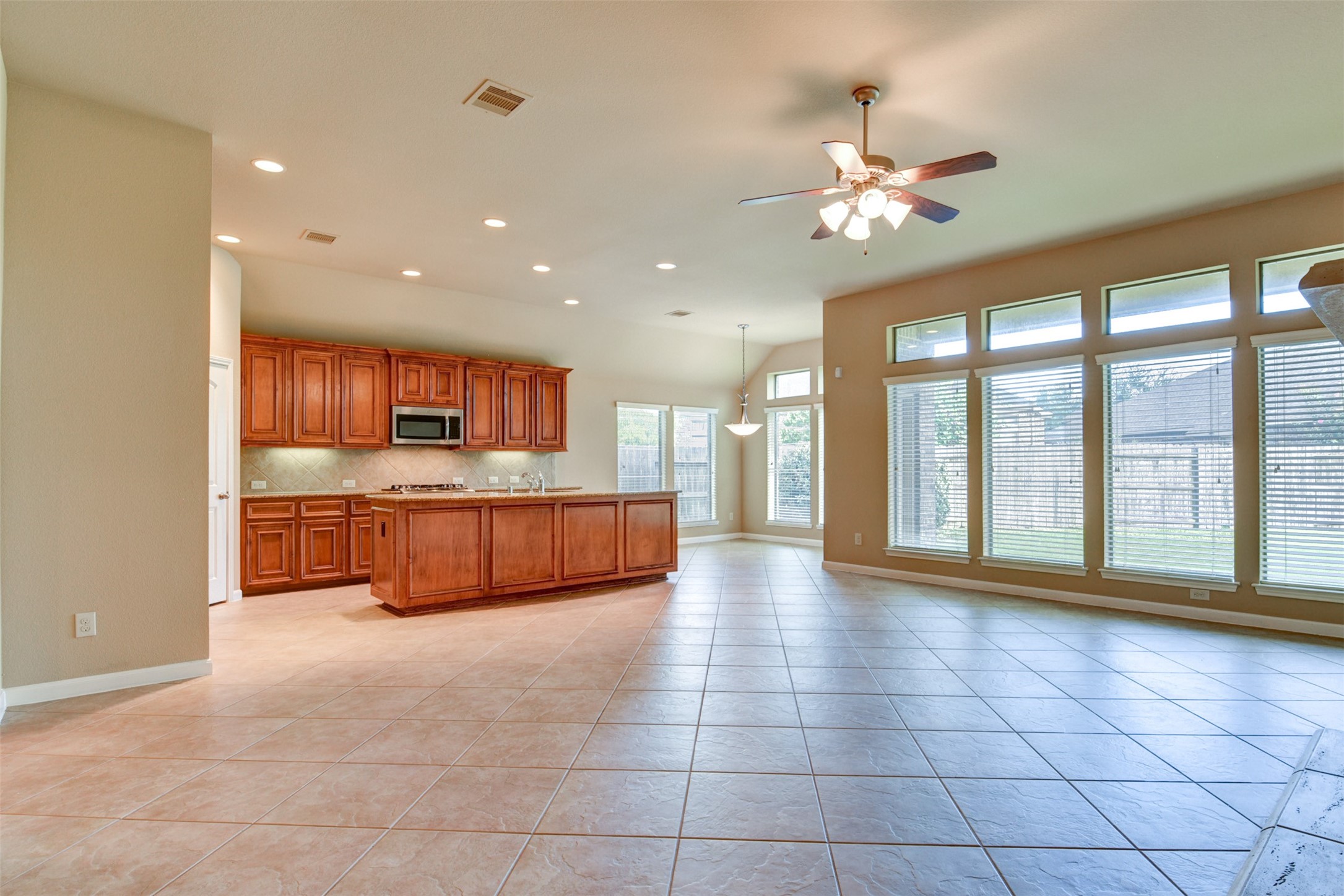 5426 Linden Rose Lane Property Photo 5