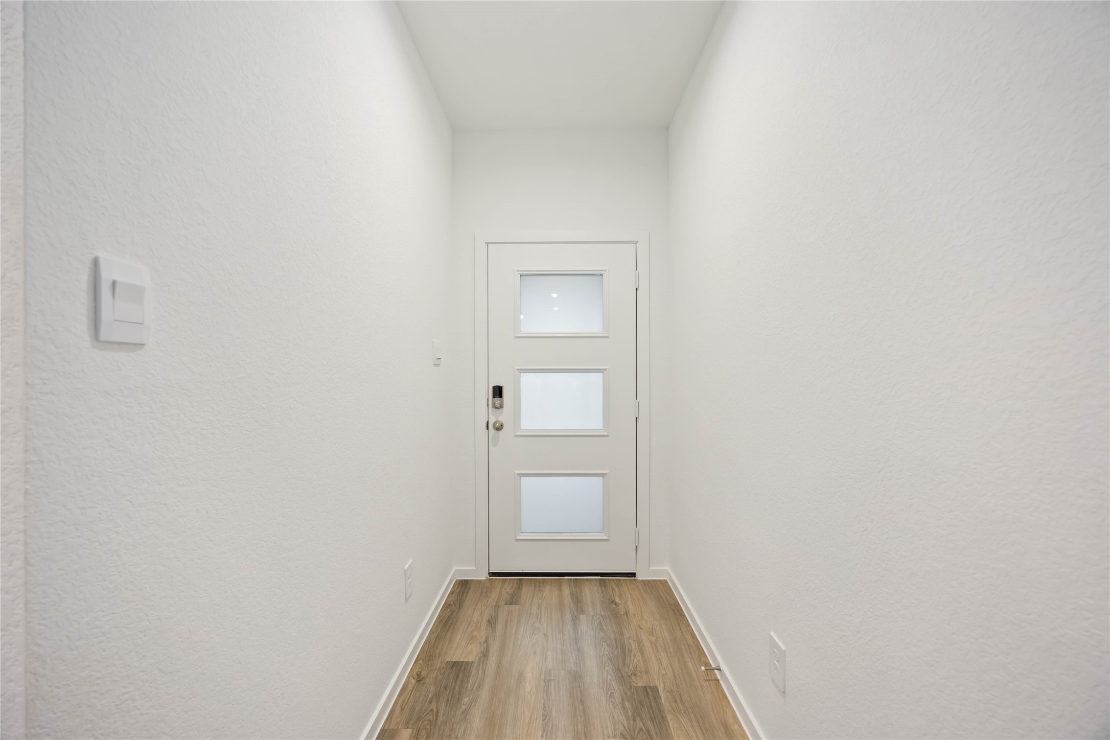 7612 Inwood Grove Lane Property Photo 4