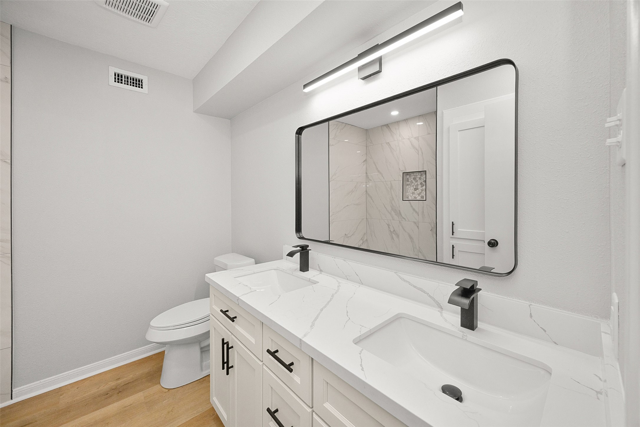 1803 S Park Street Property Photo 19