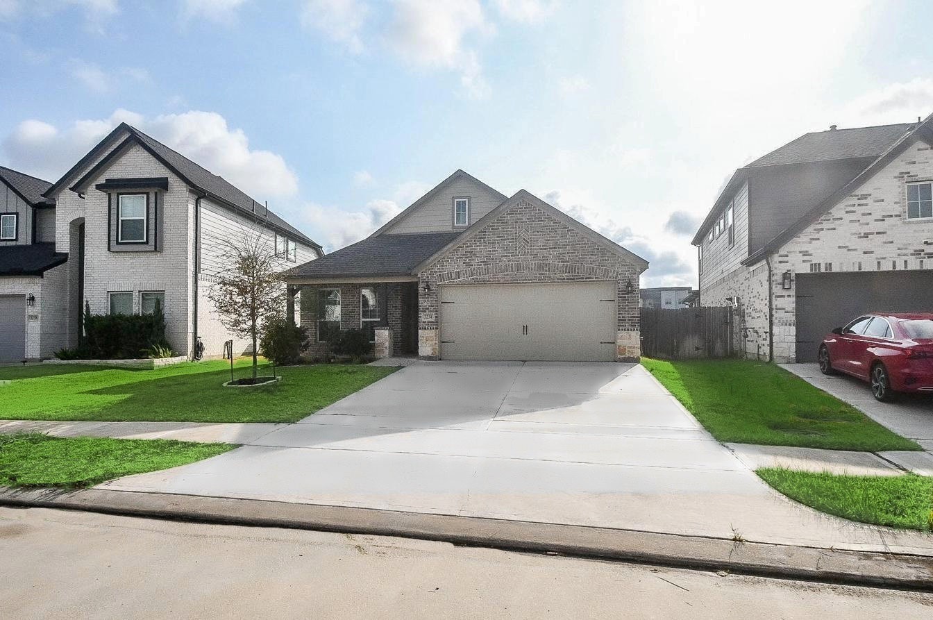 3234 Dawn Redwood Lane Property Photo 2