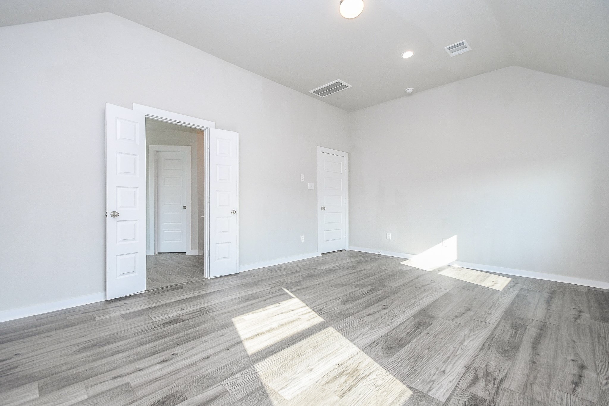 3234 Dawn Redwood Lane Property Photo 27