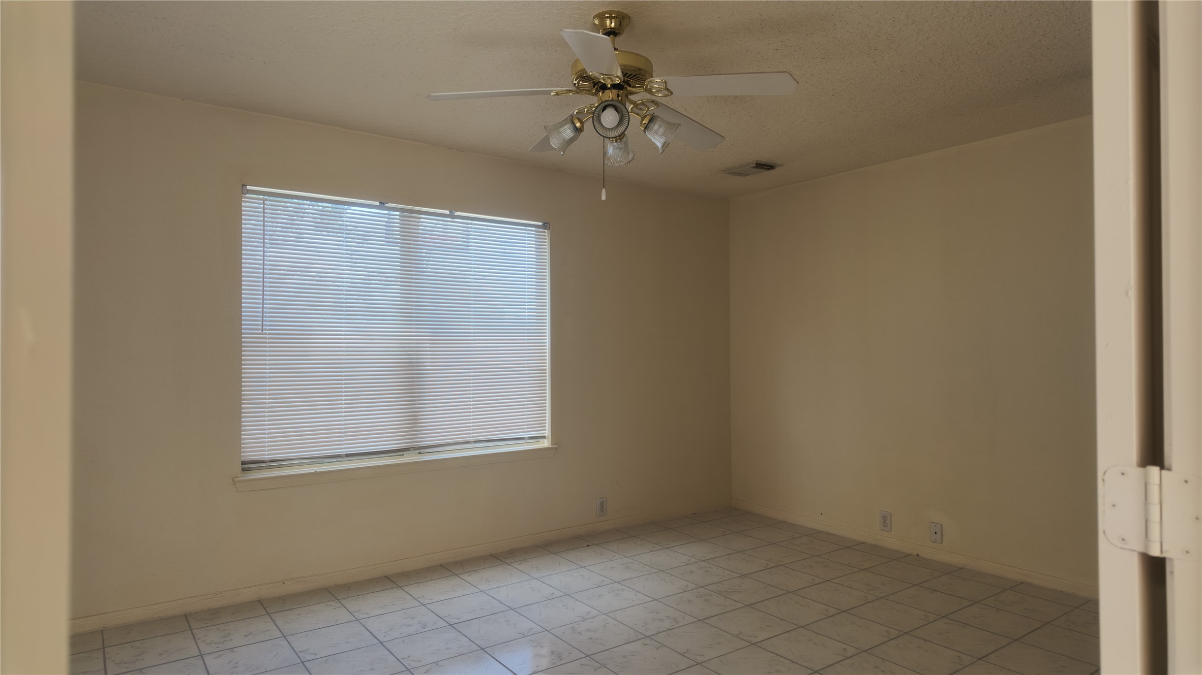 13519 Elder Bridge Drive Property Photo 10