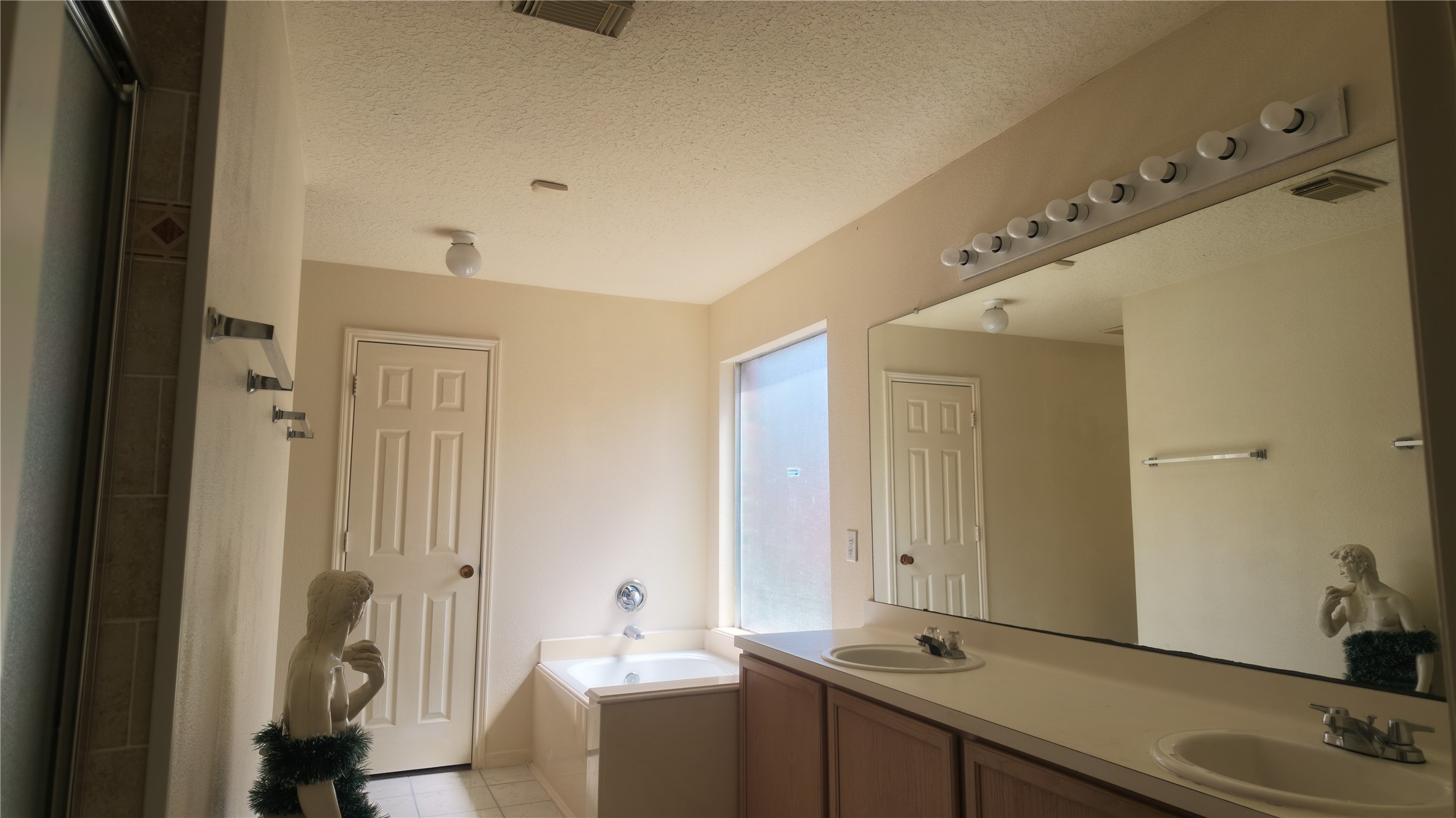 13519 Elder Bridge Drive Property Photo 11
