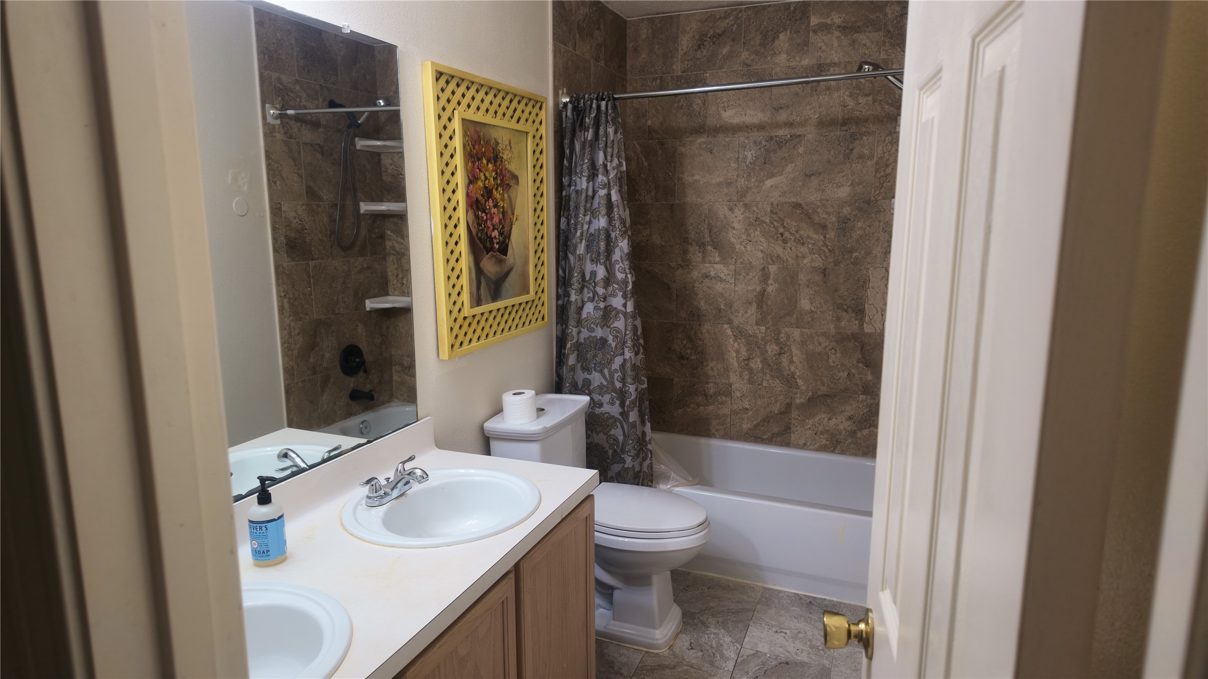 13519 Elder Bridge Drive Property Photo 15