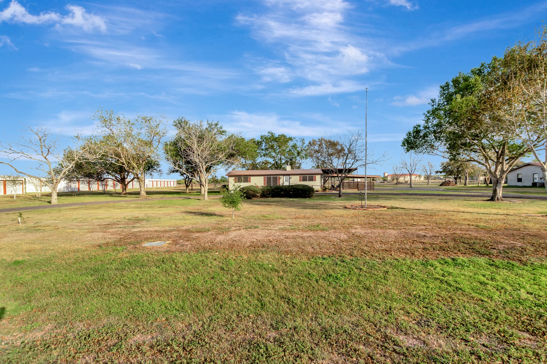 293 County Road 406 Property Photo 4