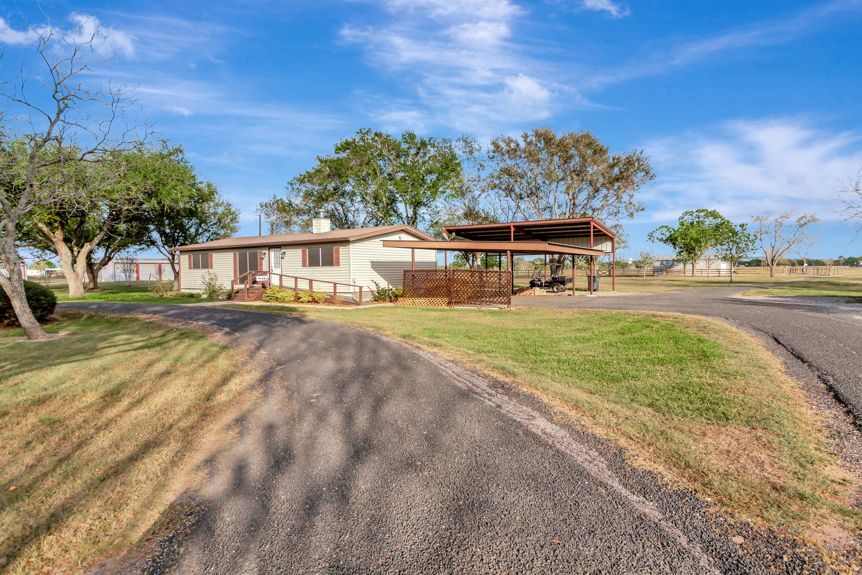 293 County Road 406 Property Photo 5