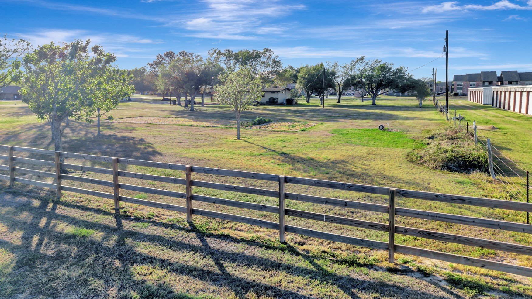 293 County Road 406 Property Photo 42