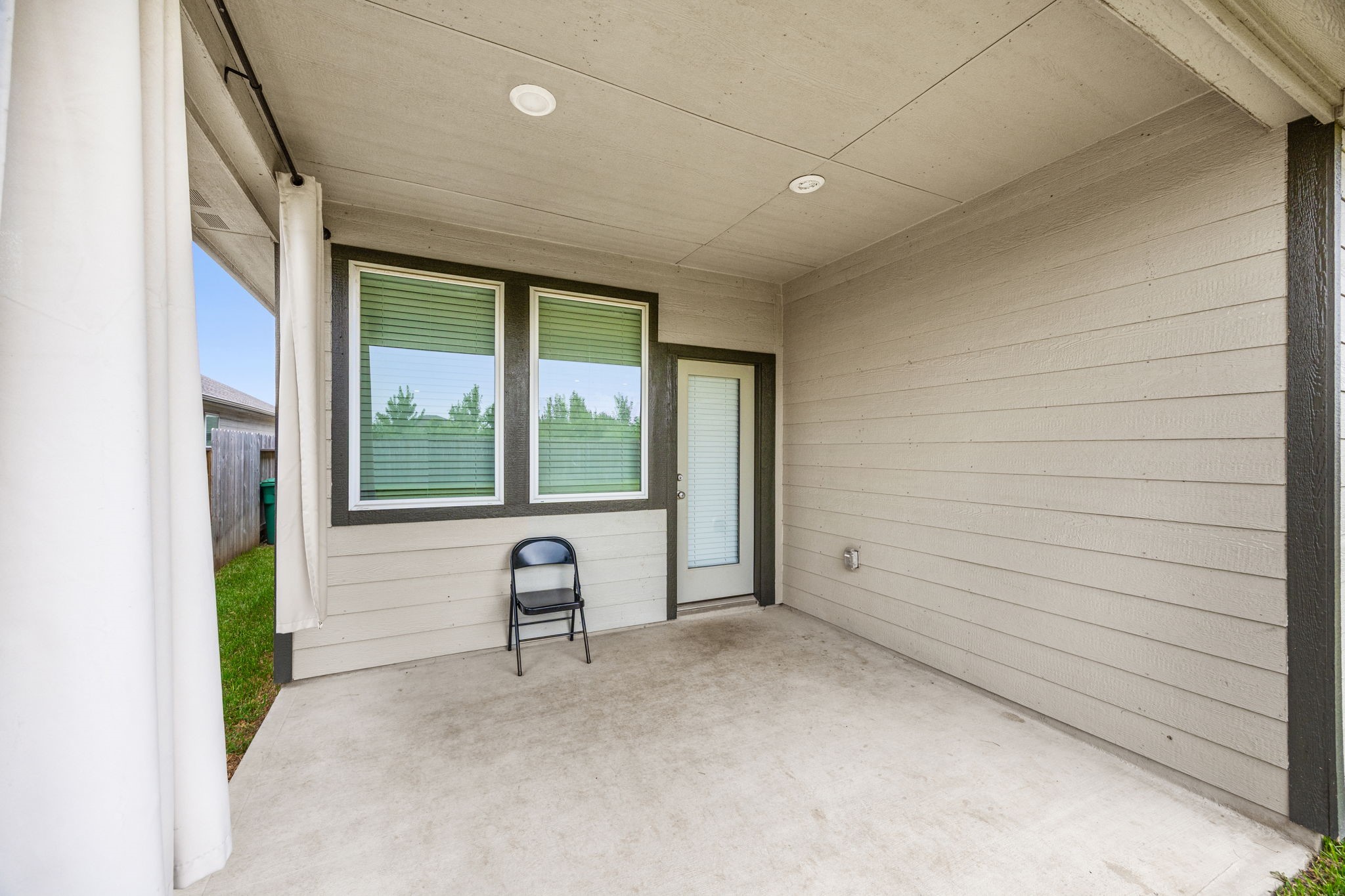 5547 Madden Lane Property Photo 18