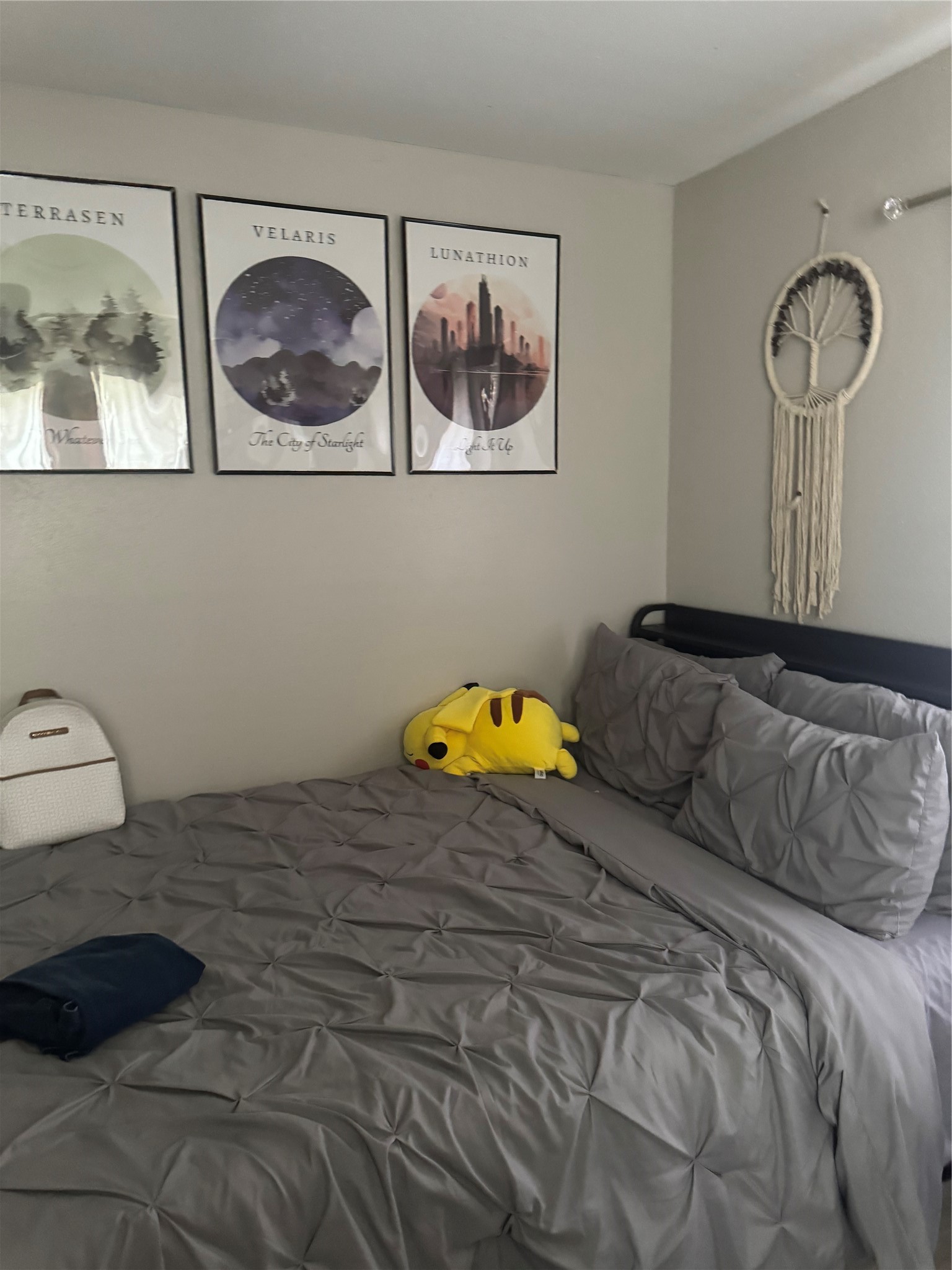 7947 Glenscott Street Property Photo 8