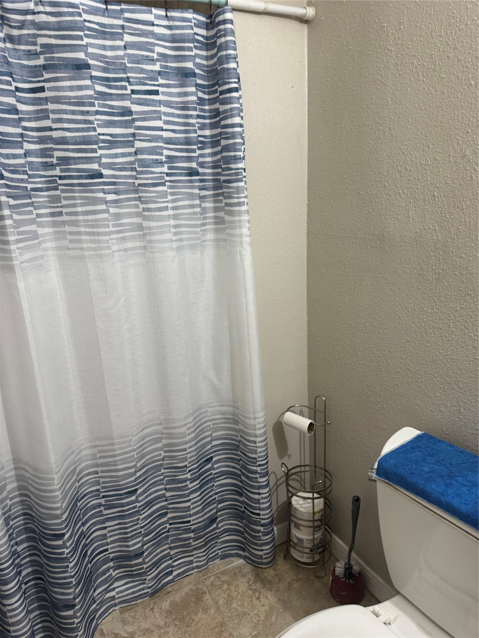 7947 Glenscott Street Property Photo 24