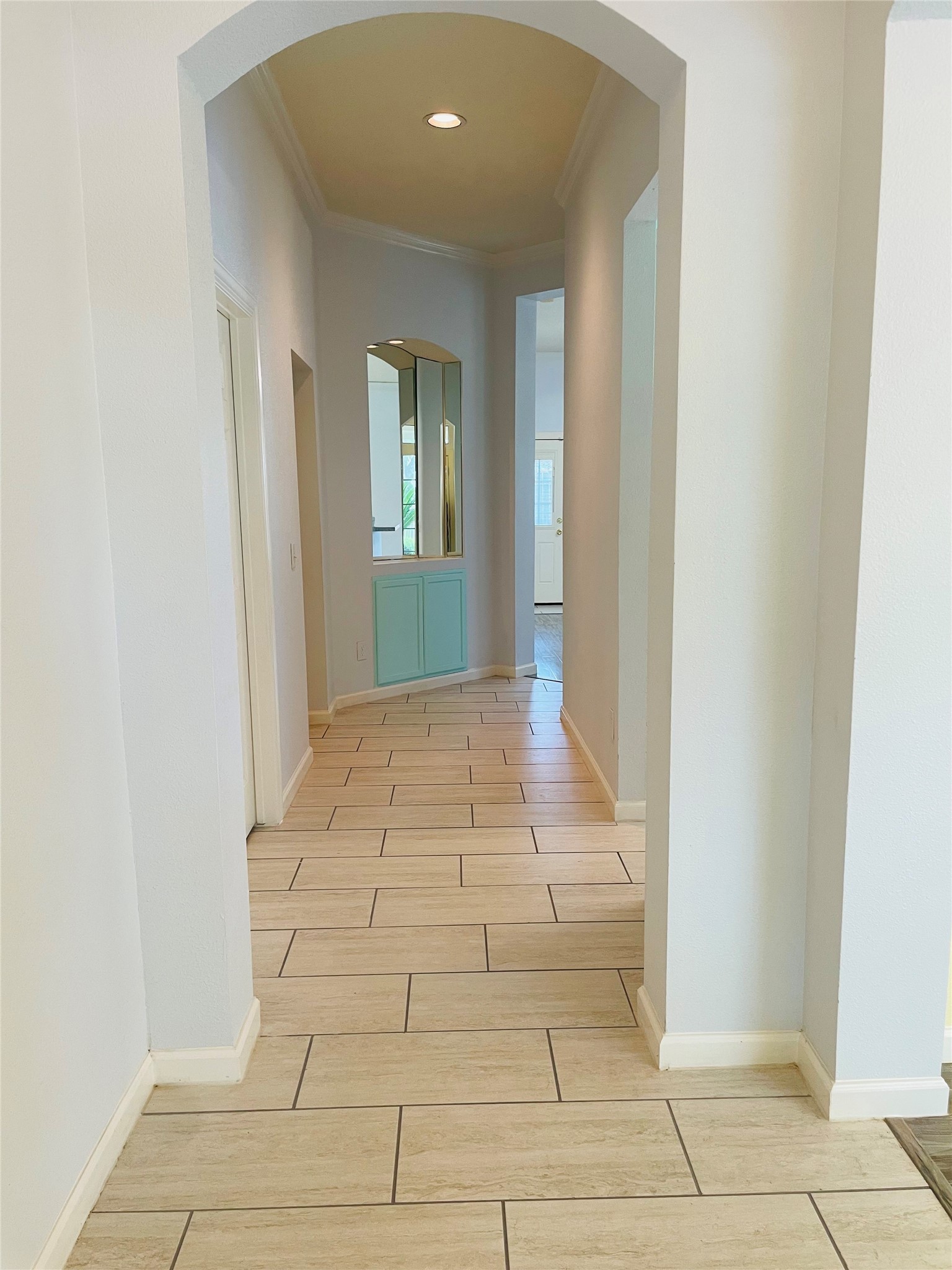 20910 Medallion Pointe Drive Property Photo 3
