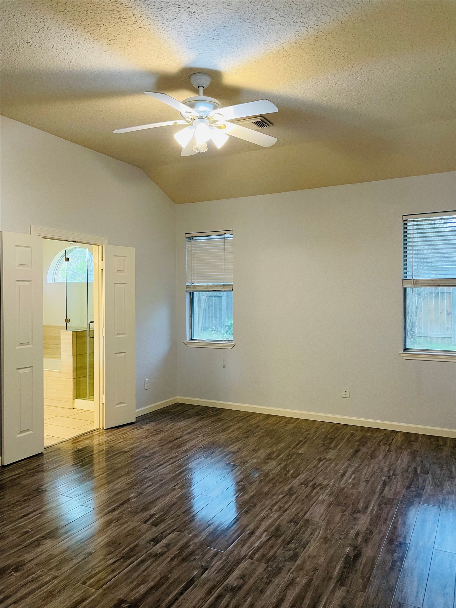 20910 Medallion Pointe Drive Property Photo 10