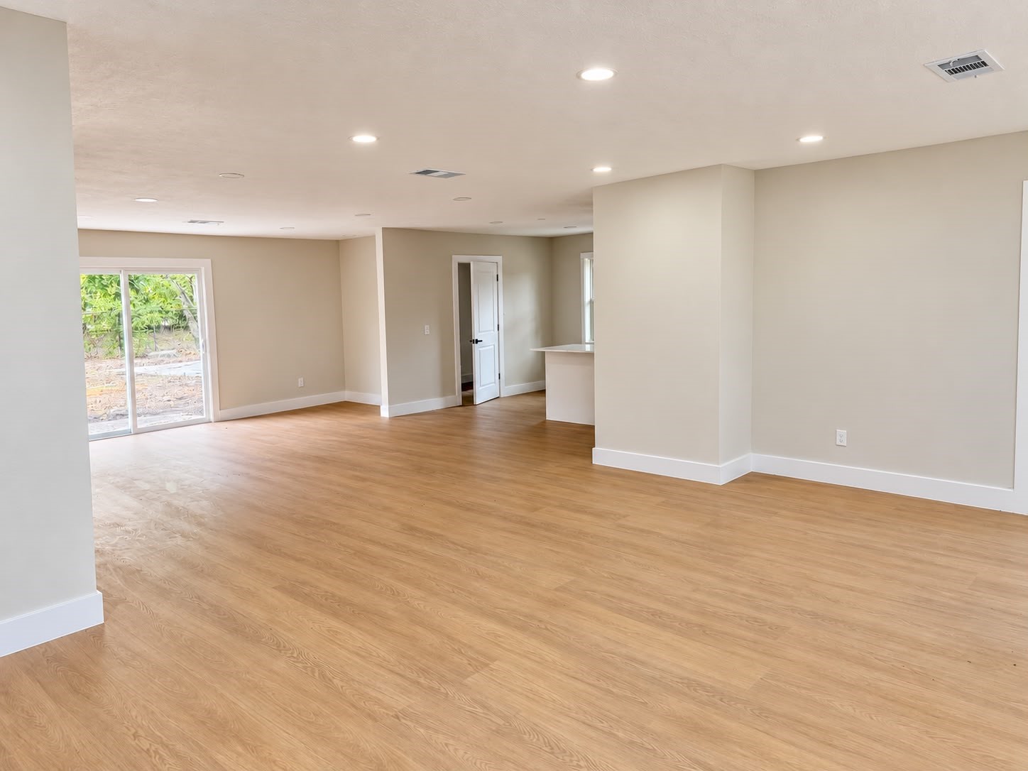 11410 Braewick Drive Property Photo 5