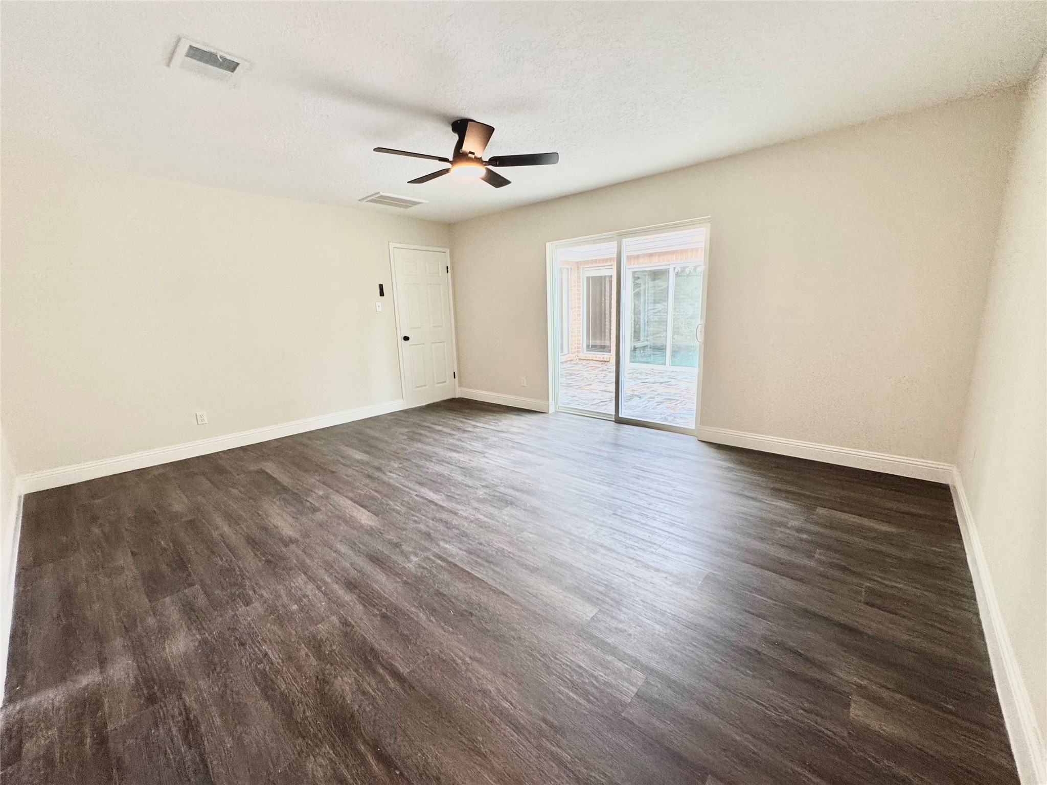 14307 Piping Rock Property Photo 9