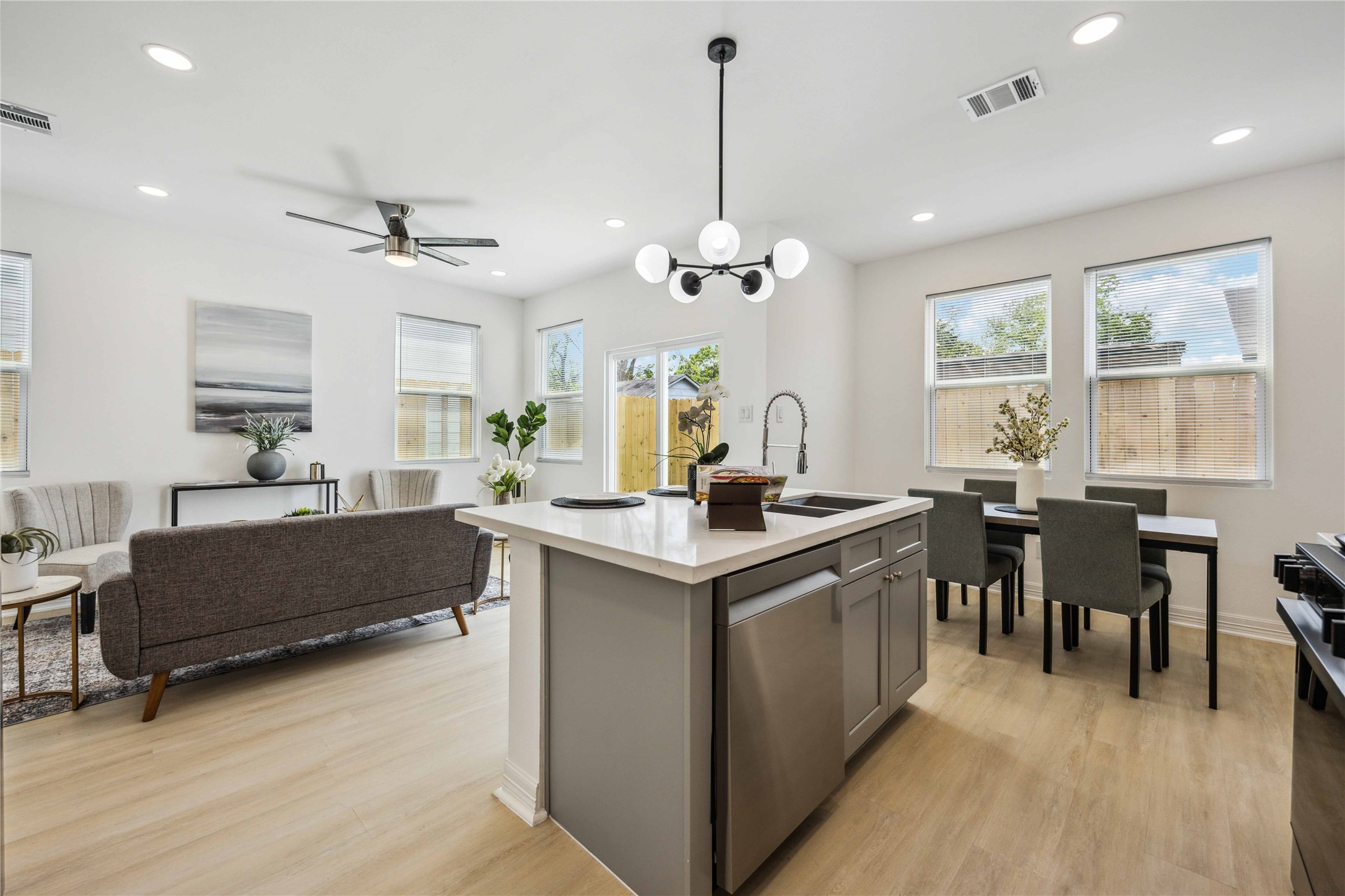 7415 Easter Street Property Photo 1