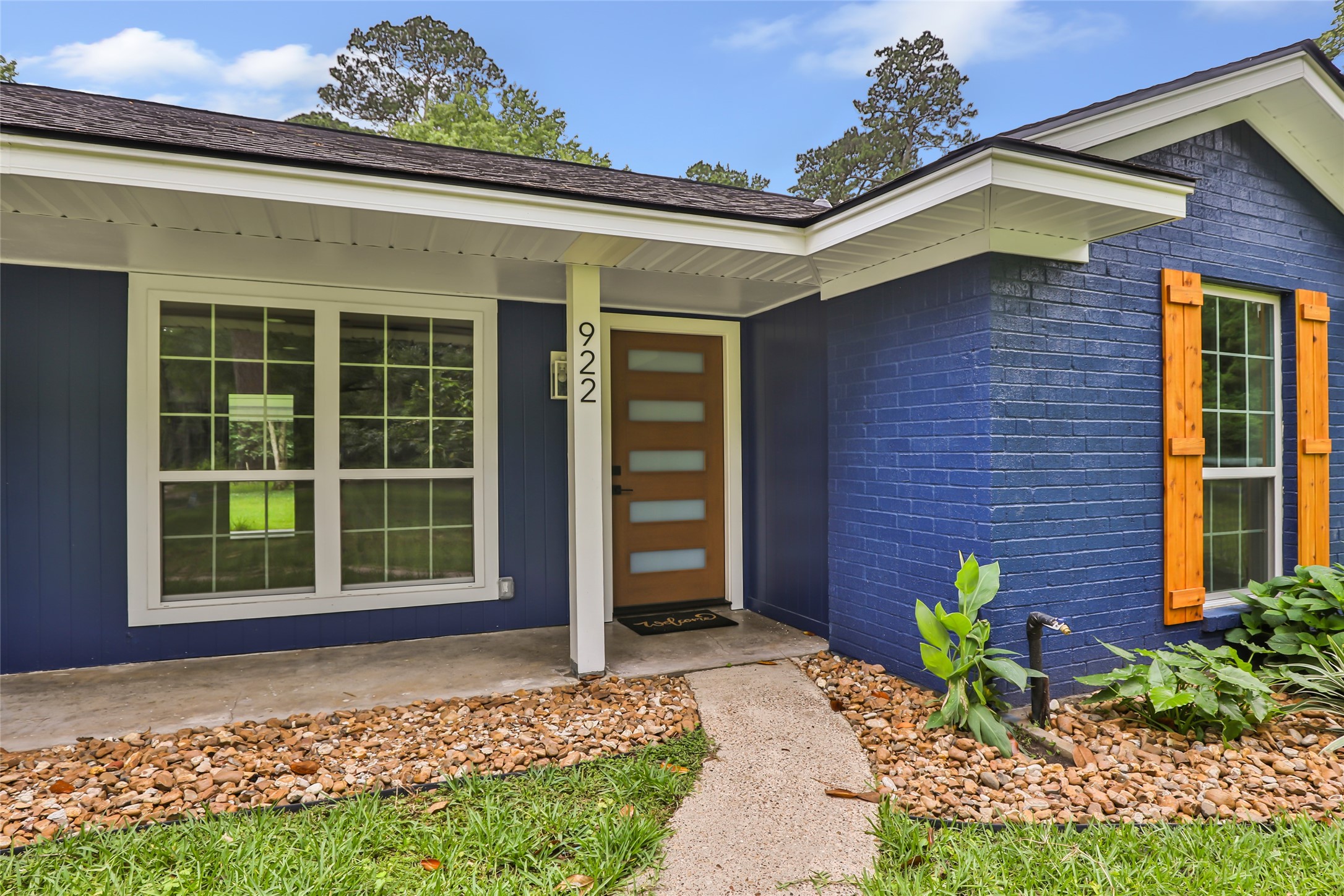 922 Lake Glen Road Property Photo