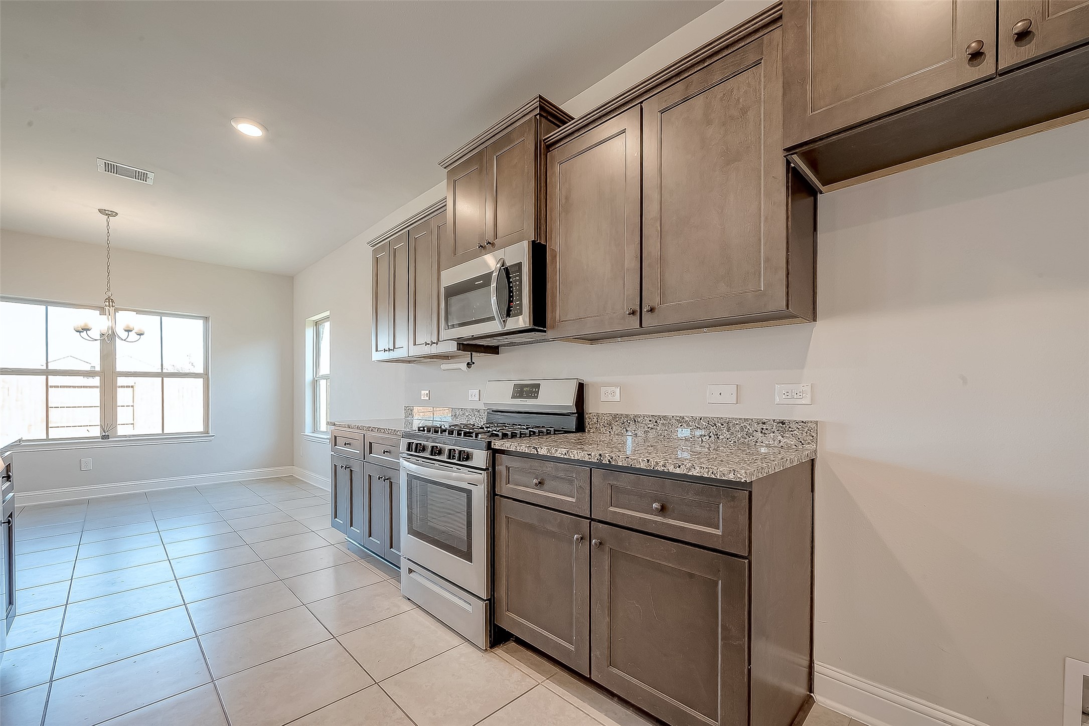 32922 Silver Meadow Way Property Photo 11