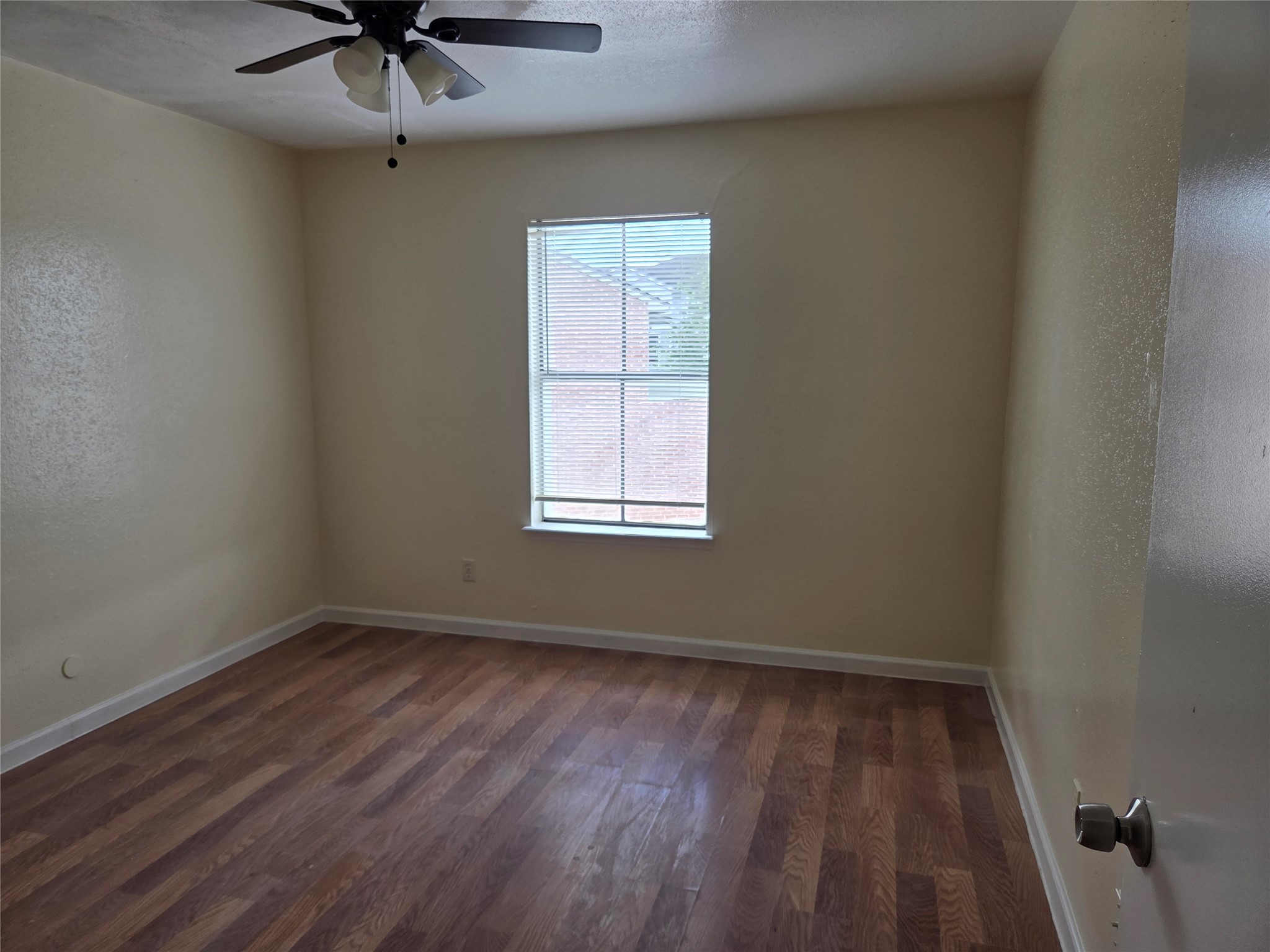 11529 S Kirkwood Road Property Photo 4