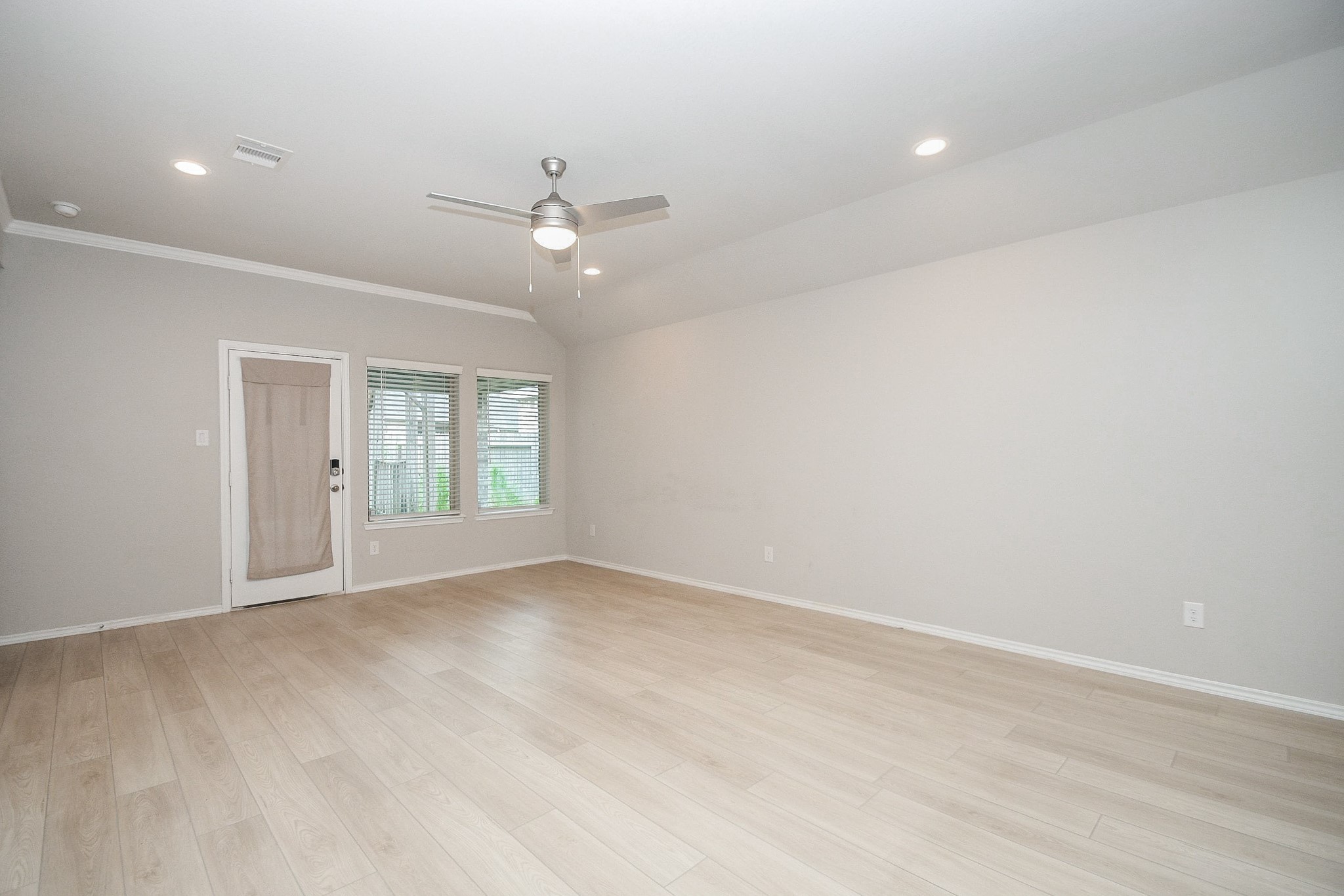 9316 Colonial Bent Court Property Photo 11