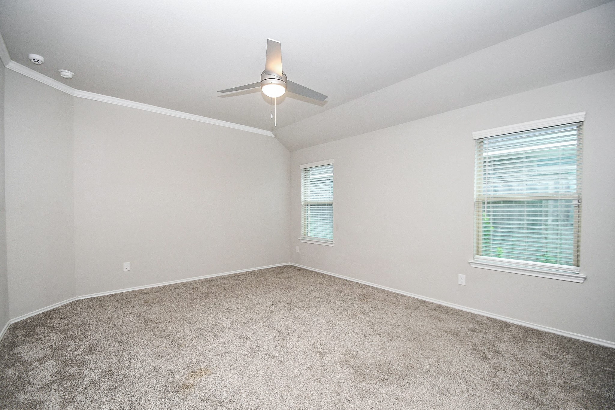 9316 Colonial Bent Court Property Photo 13