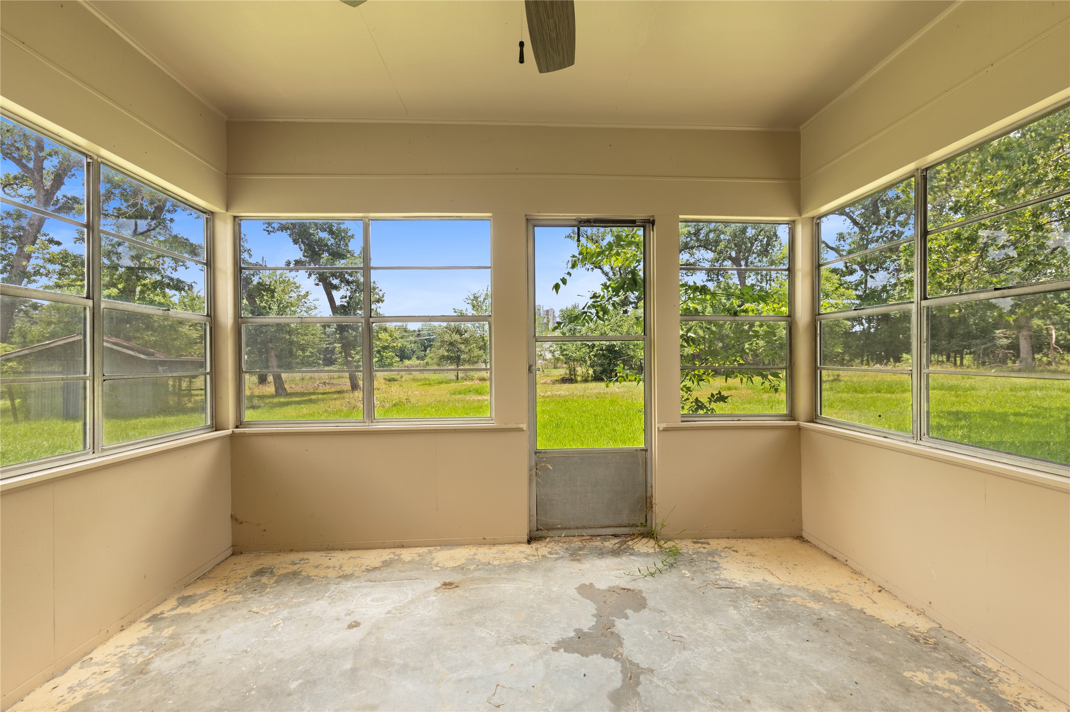 10973 Longstreet Road Property Photo 20