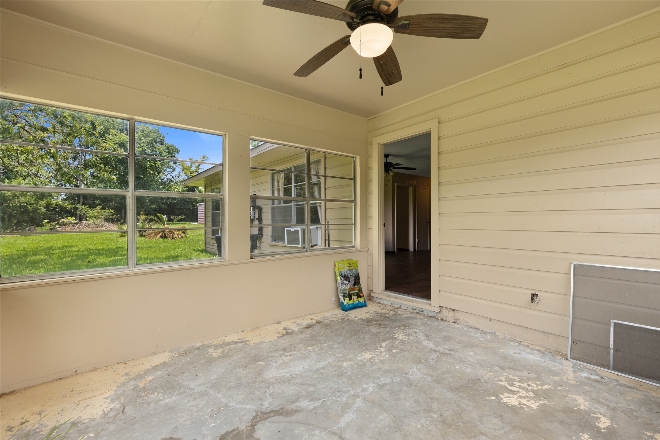 10973 Longstreet Road Property Photo 21