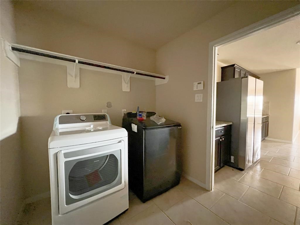 29043 Jacobs River Drive Property Photo 6