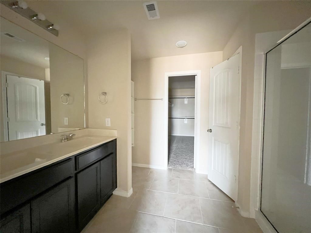 29043 Jacobs River Drive Property Photo 12