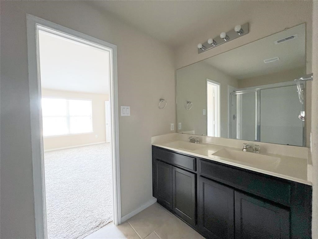 29043 Jacobs River Drive Property Photo 13