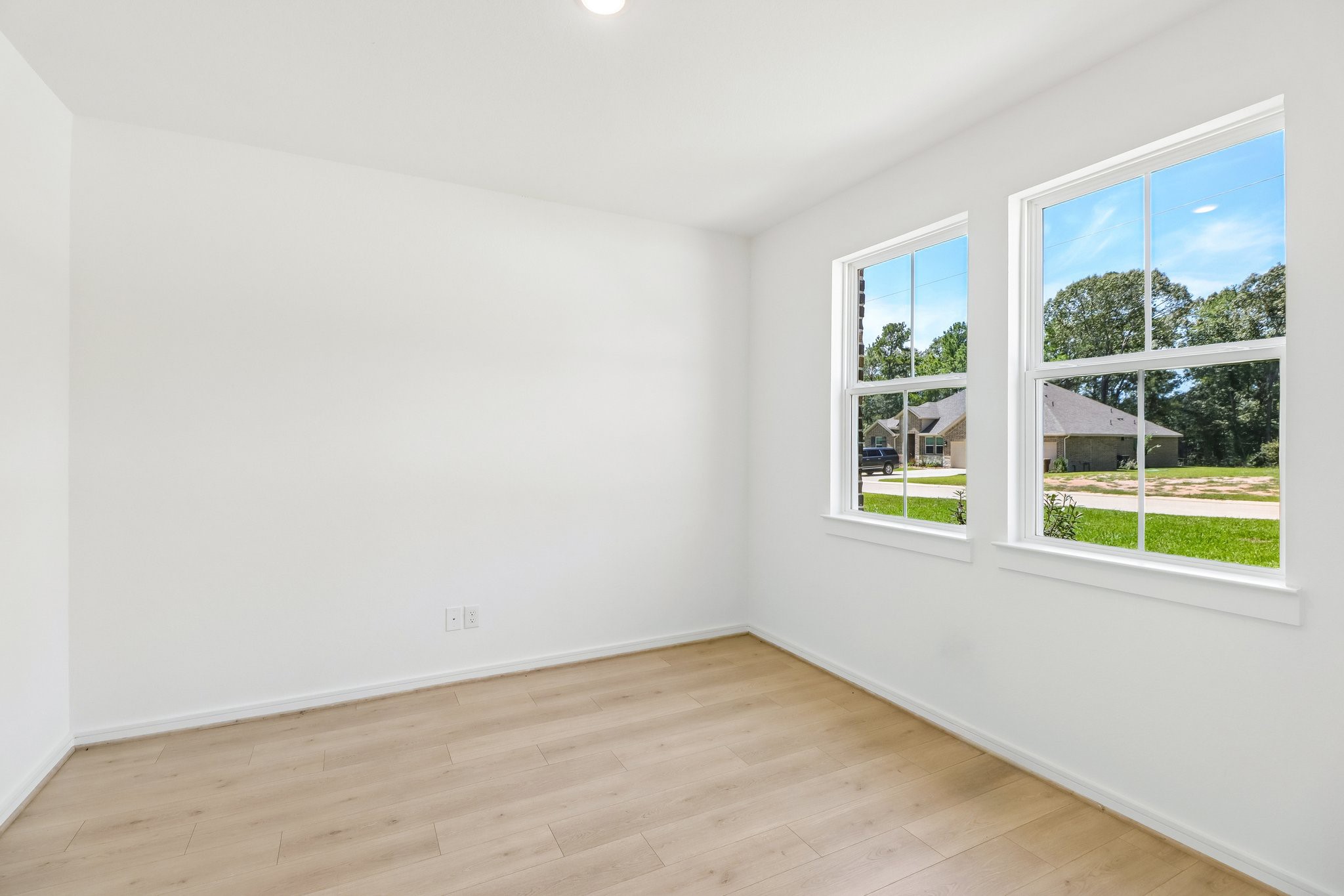 114 Roebuck Lane Property Photo 4