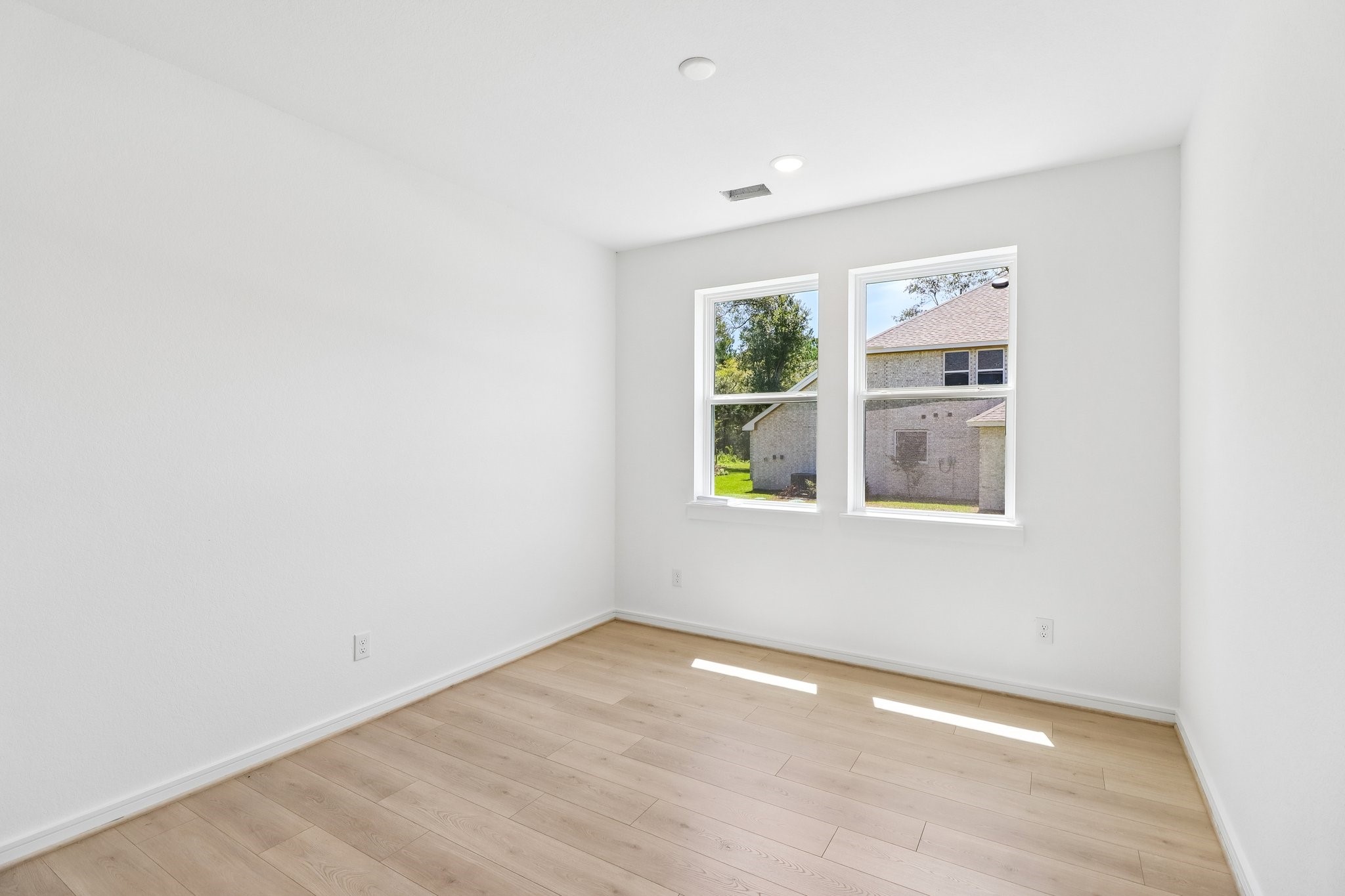 114 Roebuck Lane Property Photo 8
