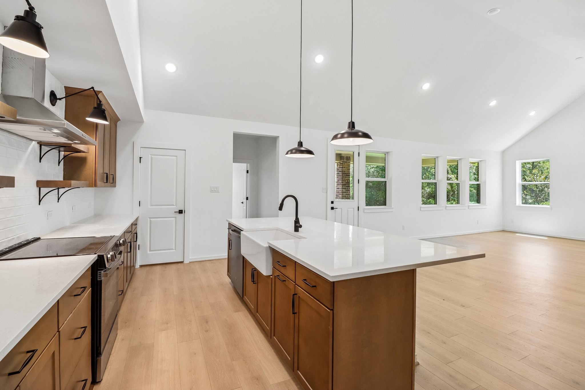 114 Roebuck Lane Property Photo 10