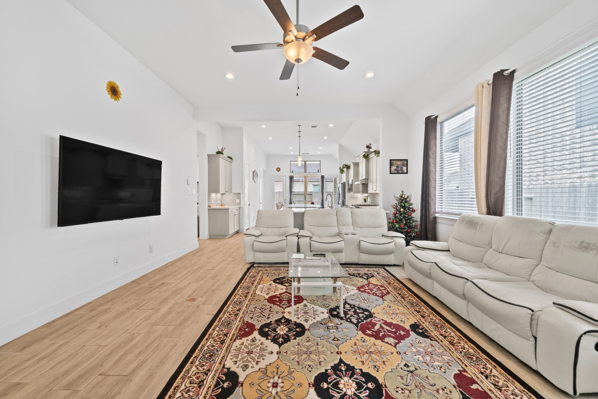 10718 Blossom River Drive Property Photo 12