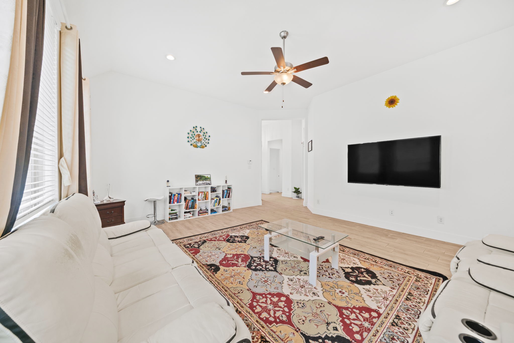 10718 Blossom River Drive Property Photo 15
