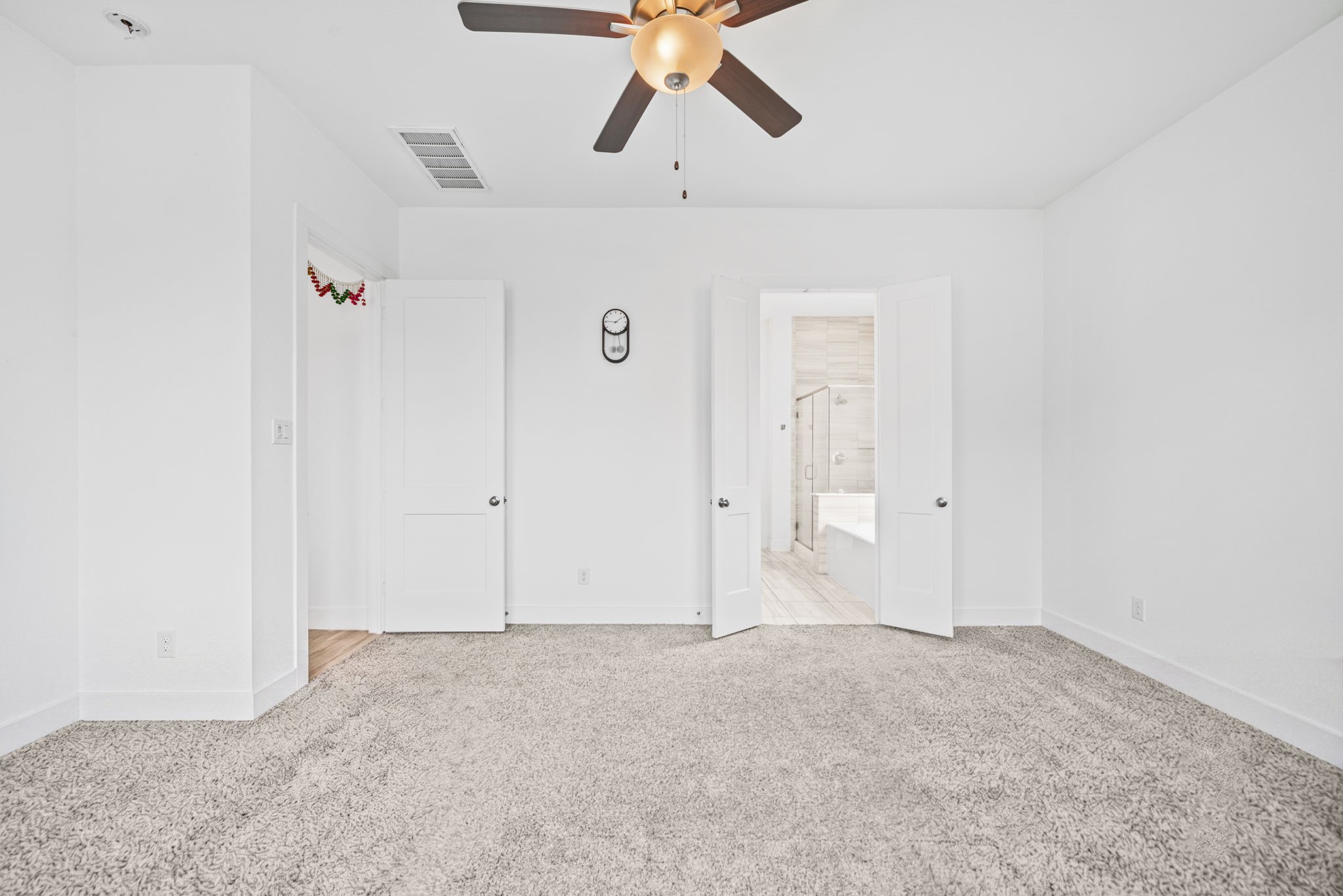 10718 Blossom River Drive Property Photo 28