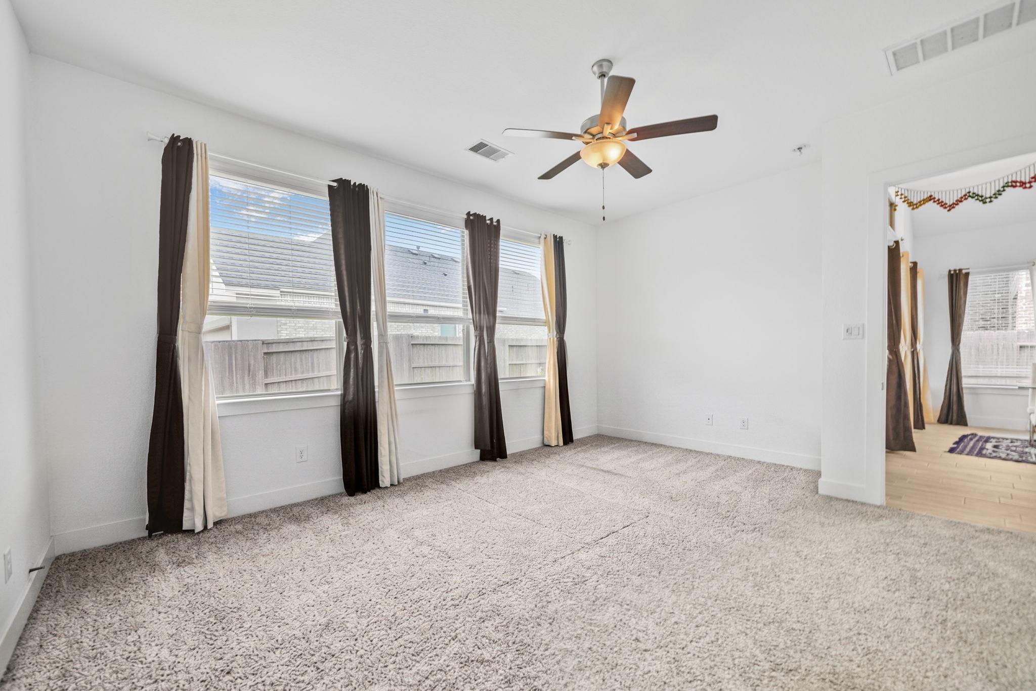 10718 Blossom River Drive Property Photo 30