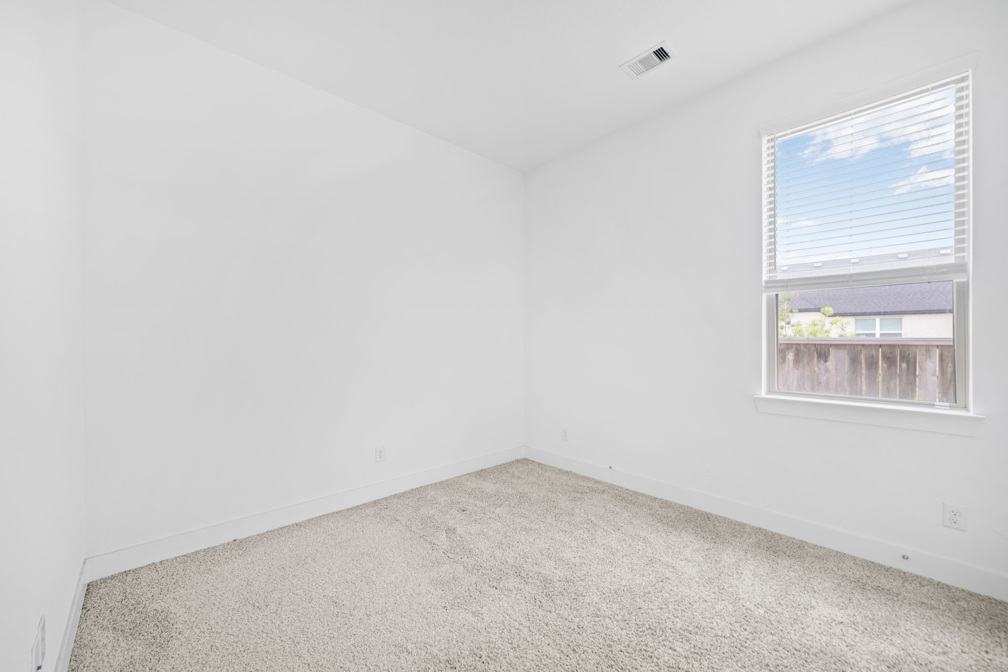 10718 Blossom River Drive Property Photo 39